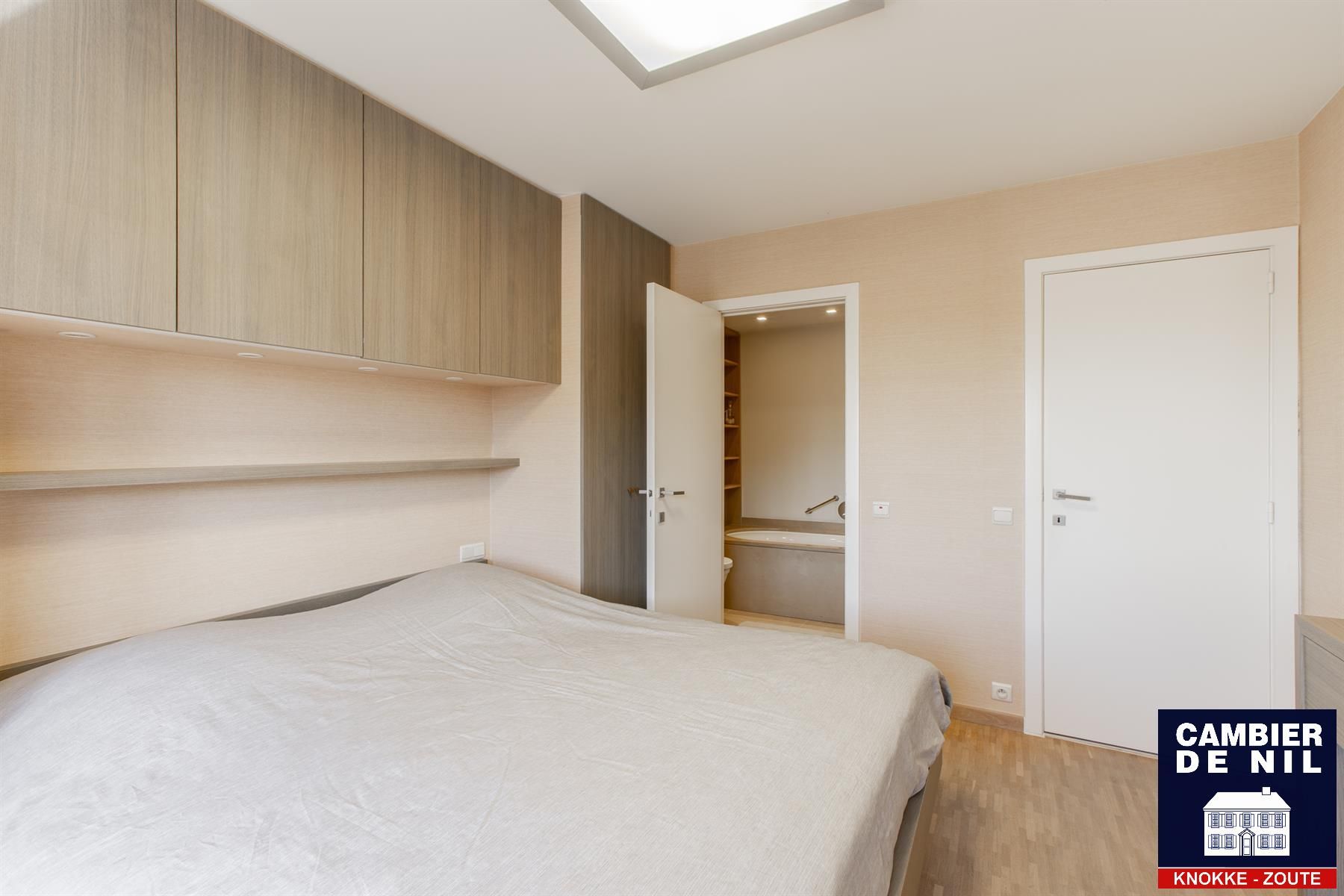 Gemeubeld appartement met 3 slaapkamers met adembenemend zeezicht  foto 12
