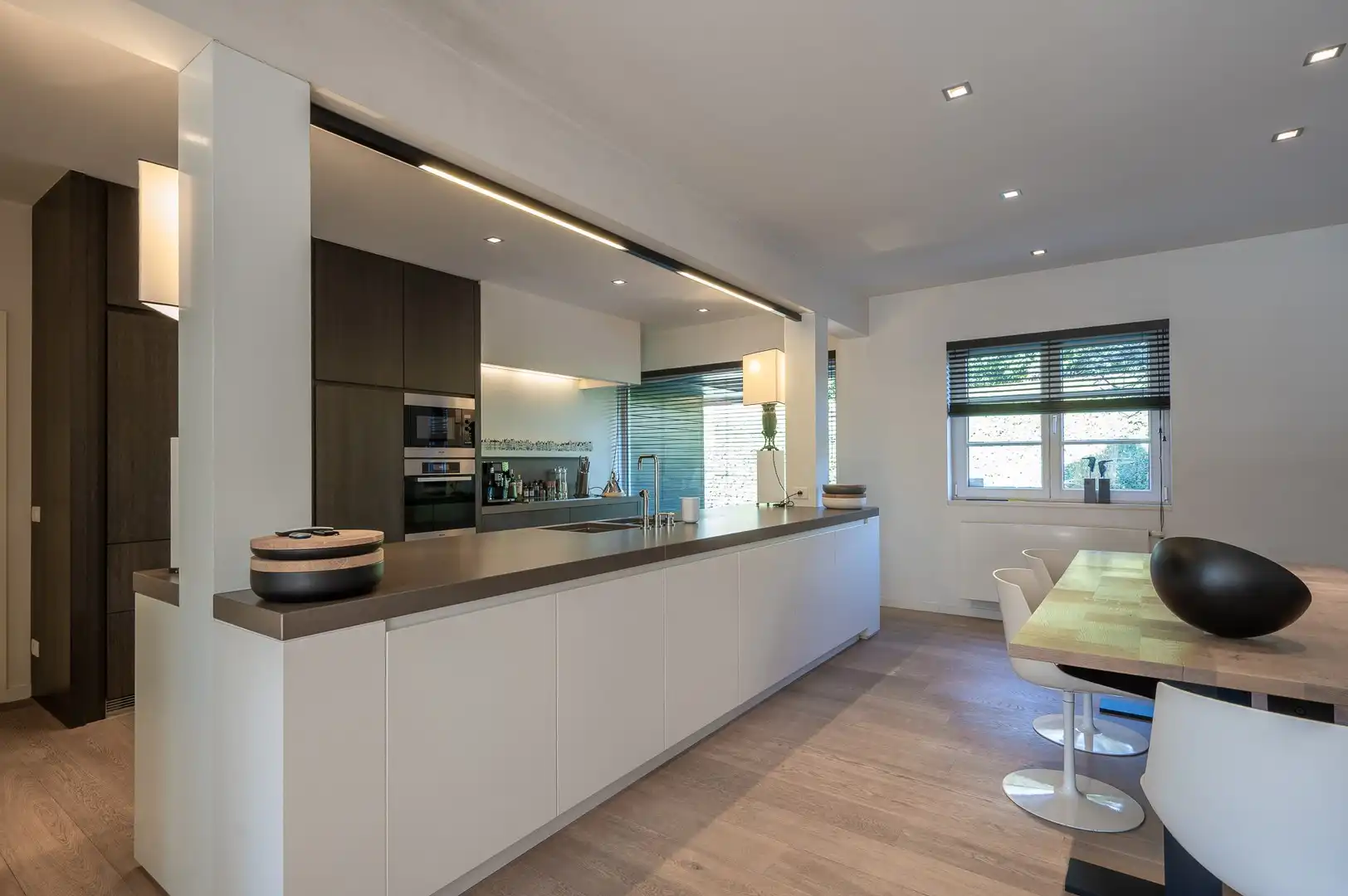 Prachtige luxueuze villa met zwembad op een topligging in het Zoute. foto 7