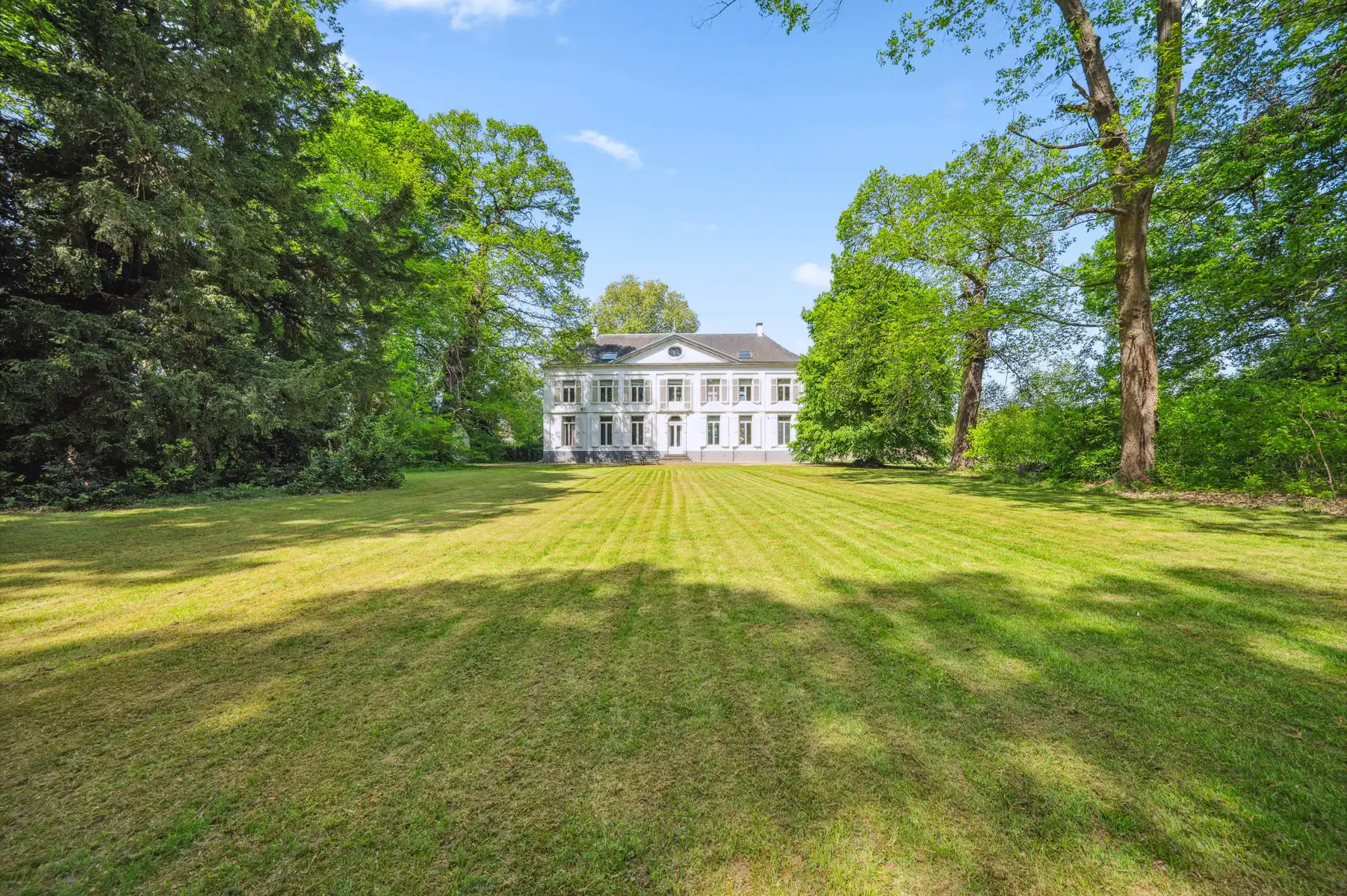 Prachtig kasteel in parktuin te SINT-KATELIJNE-WAVER foto 21