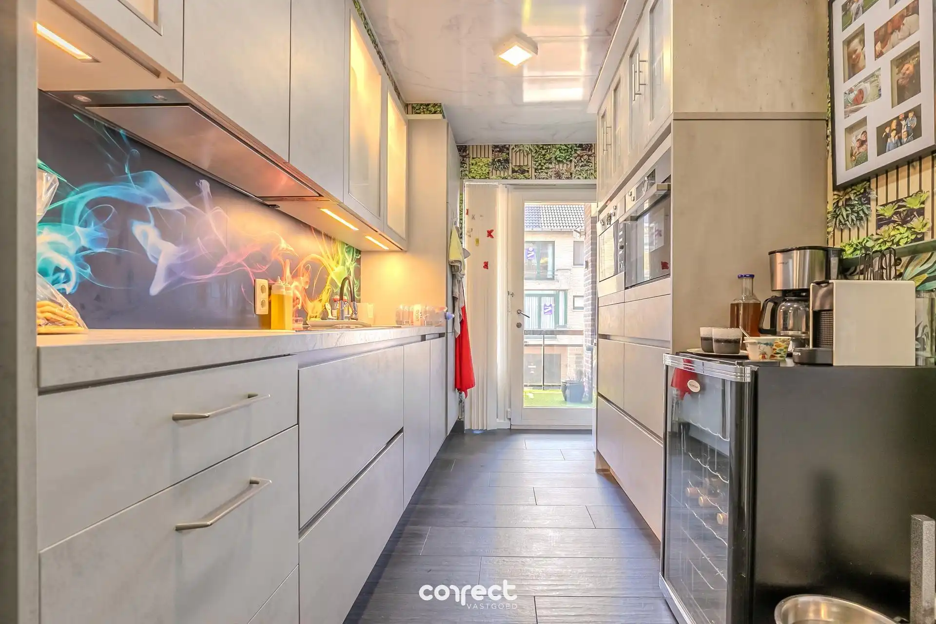 Goed onderhouden appartement met 2 slaapkamers op centrale ligging. foto 5