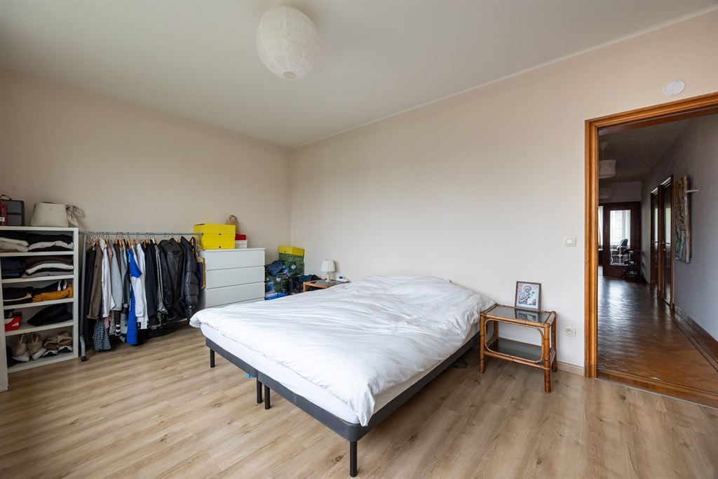 Lichtrijk appartement met ruime leefruimte foto 16