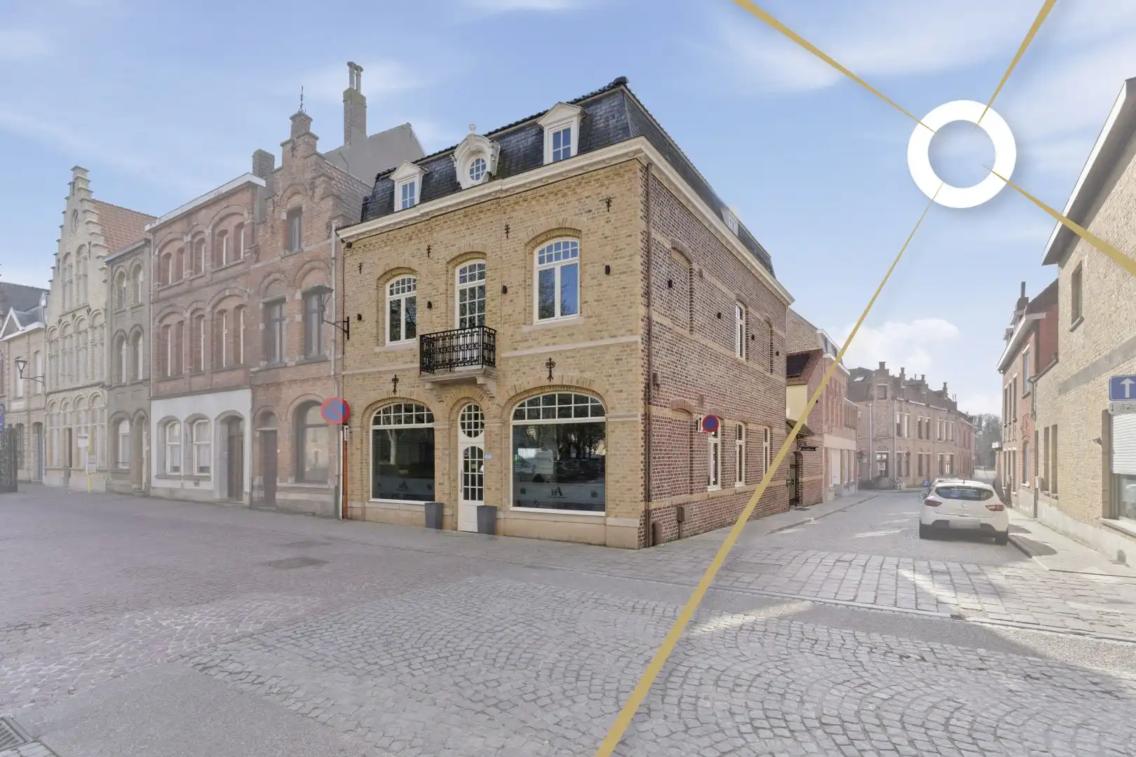 Topinvestering in vakantievastgoed – 6 volledig uitgeruste vakantie-appartementen in historisch centrum Ieper foto {{pictureIndex}}