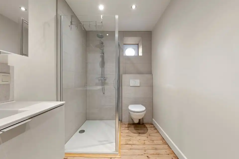 EXCLUSIEF HERENHUIS MET LUXUEUZE AFWERKING IN HET HART VAN SINT-TRUIDEN foto 49