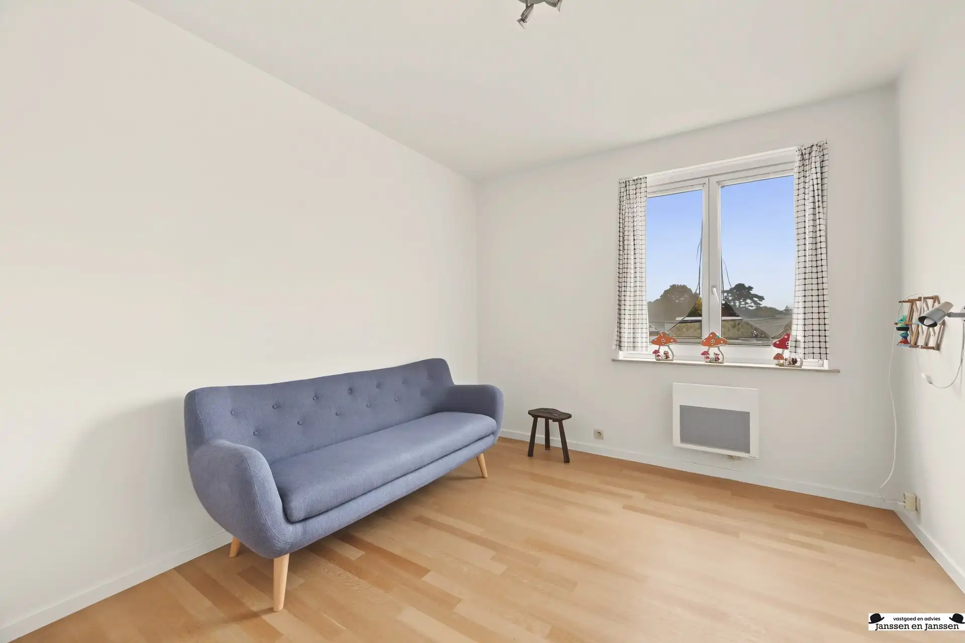 Ruim en lichtrijk appartement met 3 slaapkamers en 125 m² in Brasschaat-Mariaburg foto 8
