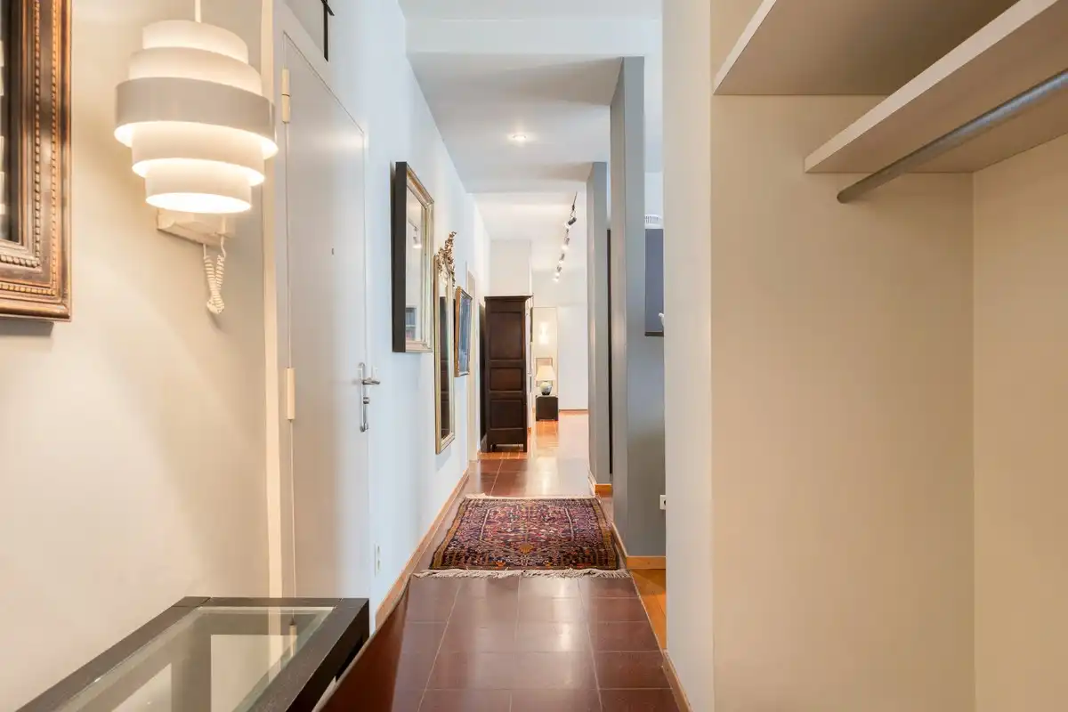 Exclusief stadsappartement met karakter en groot terras aan het Belfort. foto 14