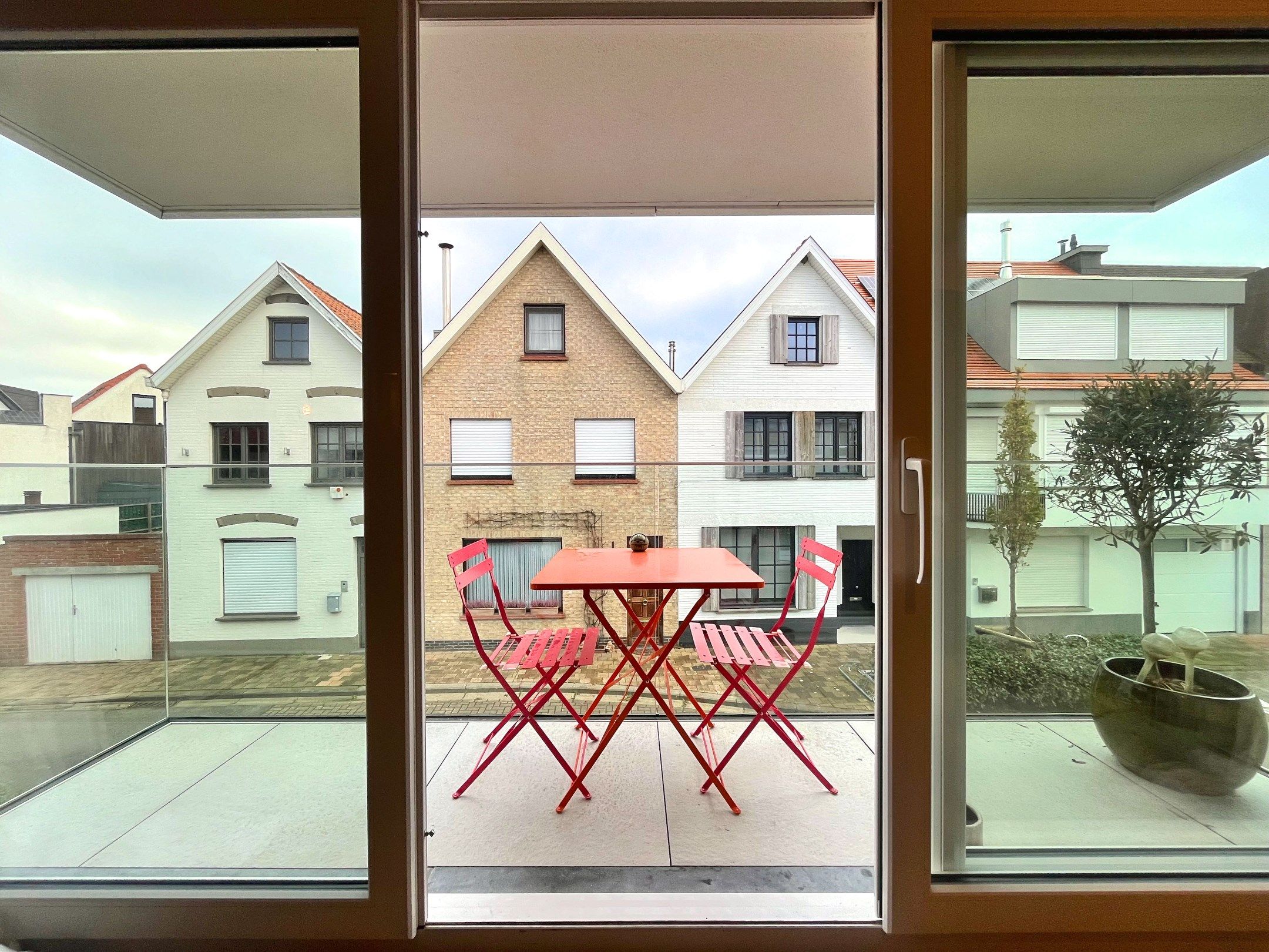 Prachtig appartement met twee slaapkamers en mooie terrassen te Knokke foto 4