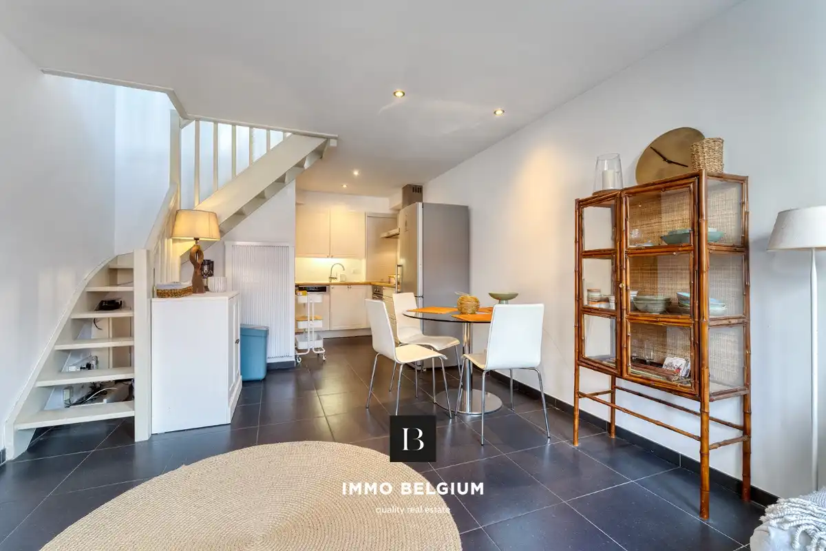 Instapklaar duplex appartement met 2 slaapkamers foto 4