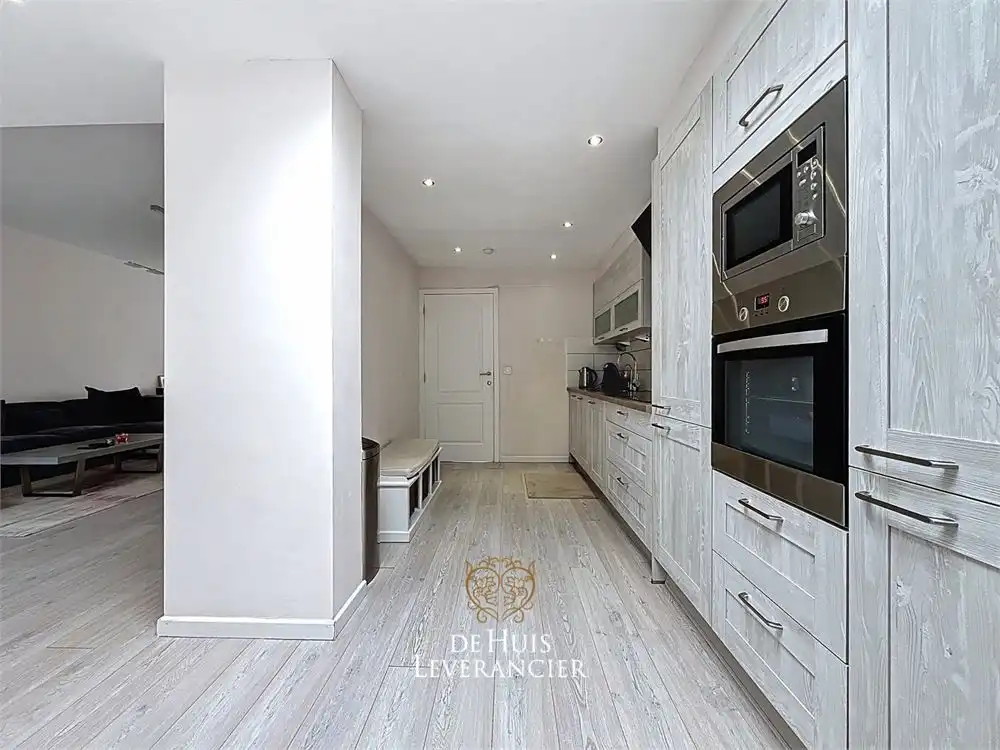 Instapklare gezinswoning (4 slpks) met garage in de Altenawijk foto 10