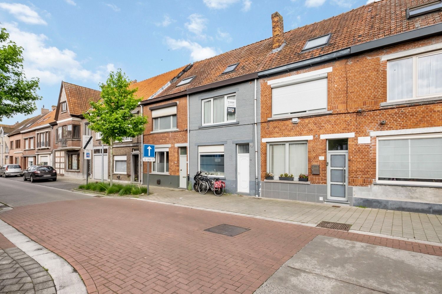 Op te knappen 2 slaapkamer woning op centrale locatie foto 3