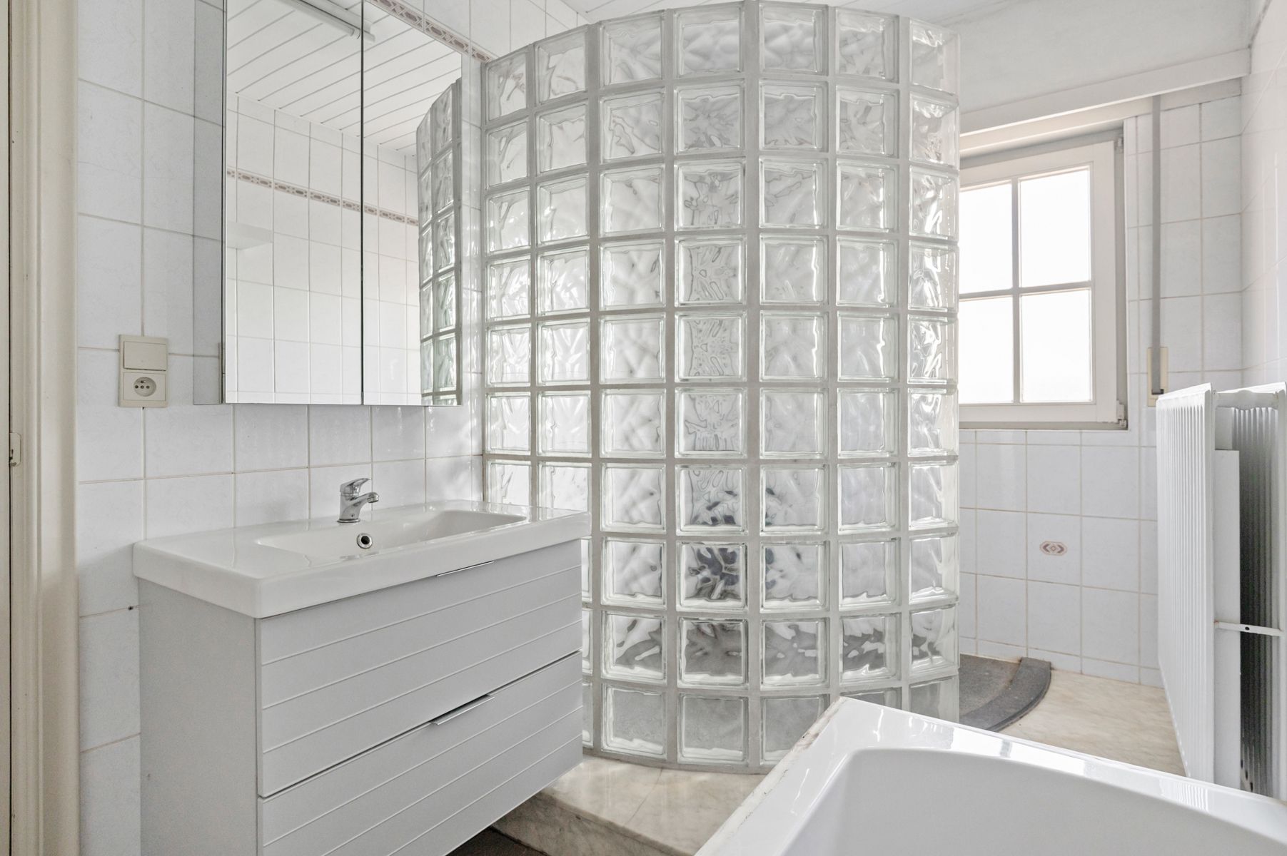 IN OPTIE. Woning met industriehal (212m2) op 2229m2 grond foto 22