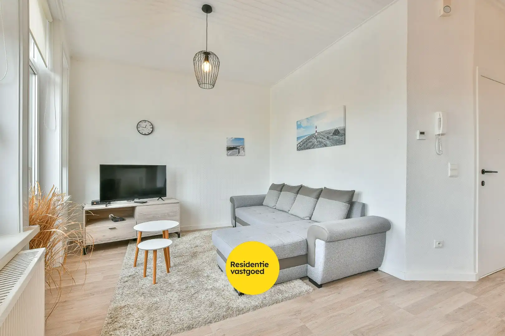 Karaktervol éénslaapkamerappartement in hartje De Haan - energiezuinig & lichtrijk foto 5