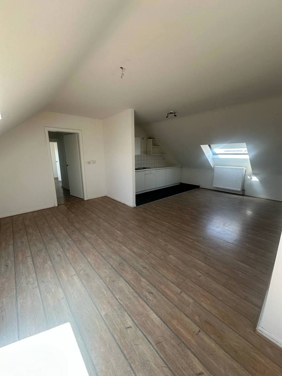 Dakappartement te koop in Bree centrum foto 2