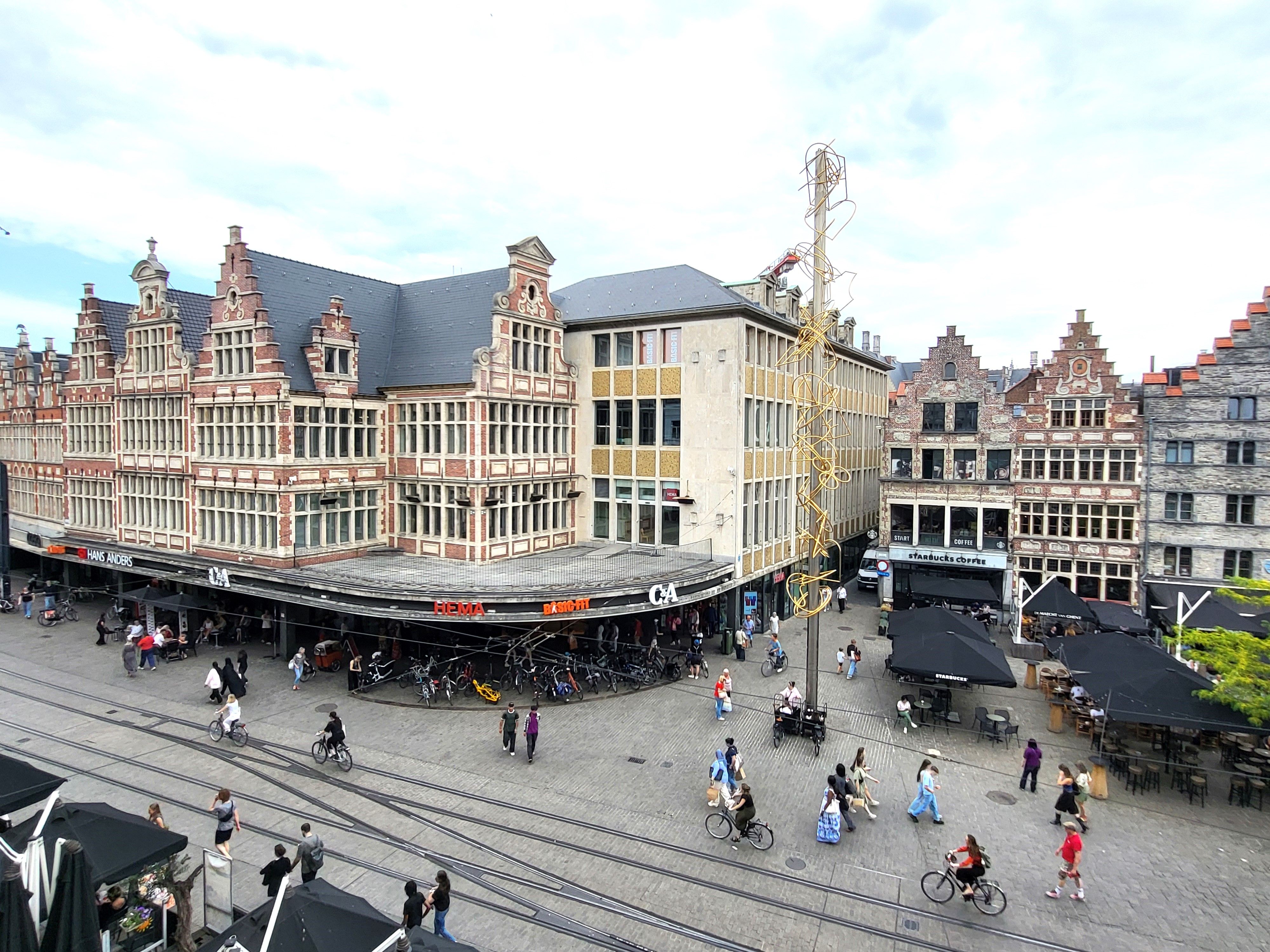 GERENOVEERD APPARTEMENT IN 2020 MET 1 SLAAPKAMER EN TERRAS, in het centrum van de Stad Gent.  foto 4