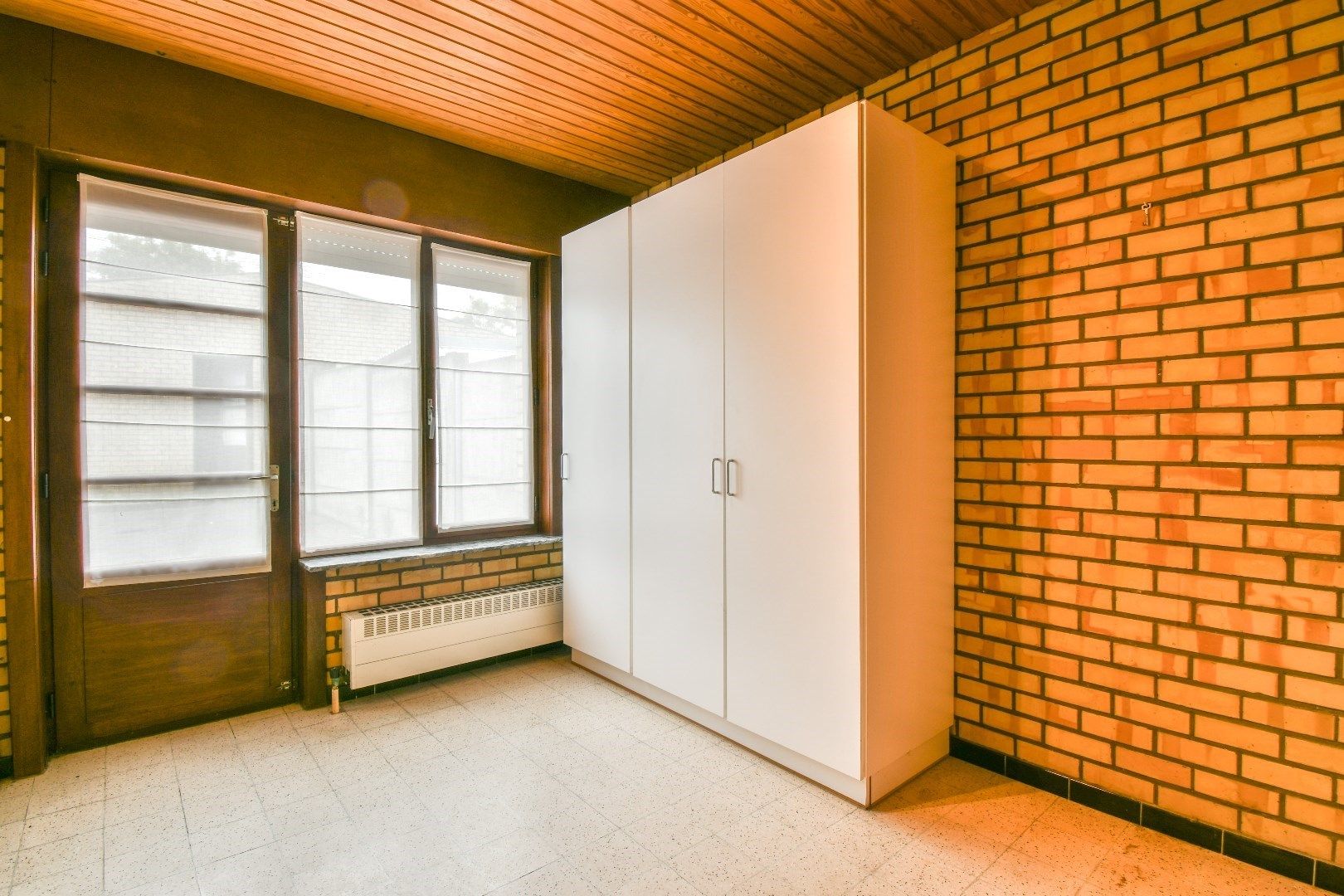 Halfopen bebouwing met renovatiepotentieel! foto 9