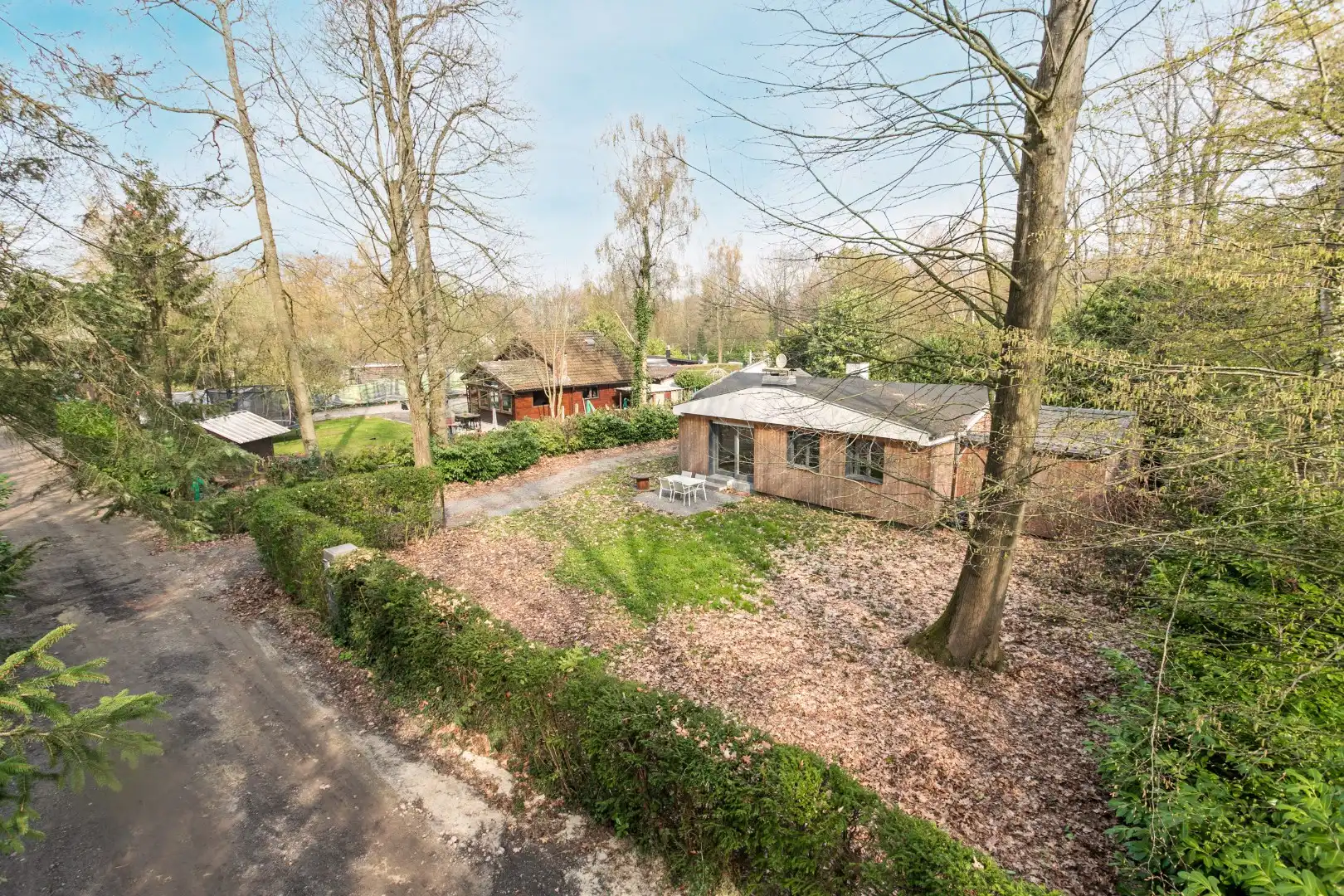 Charmante instapklare bungalow met 3 slaapkamers en garage, gelegen in een rustige en groene woonomgeving foto 5