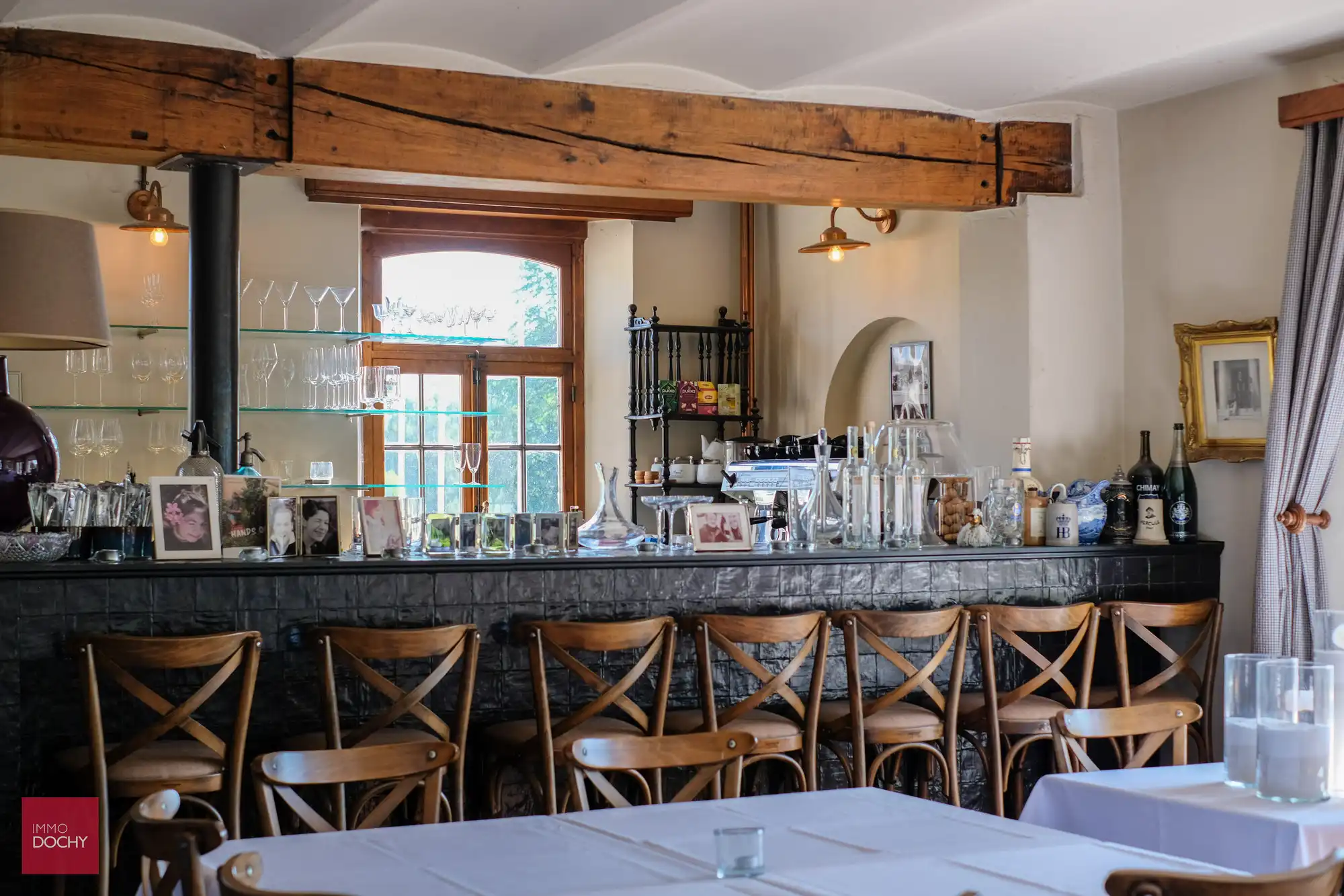 Karaktervolle eigendom met restaurant en woonst foto 12