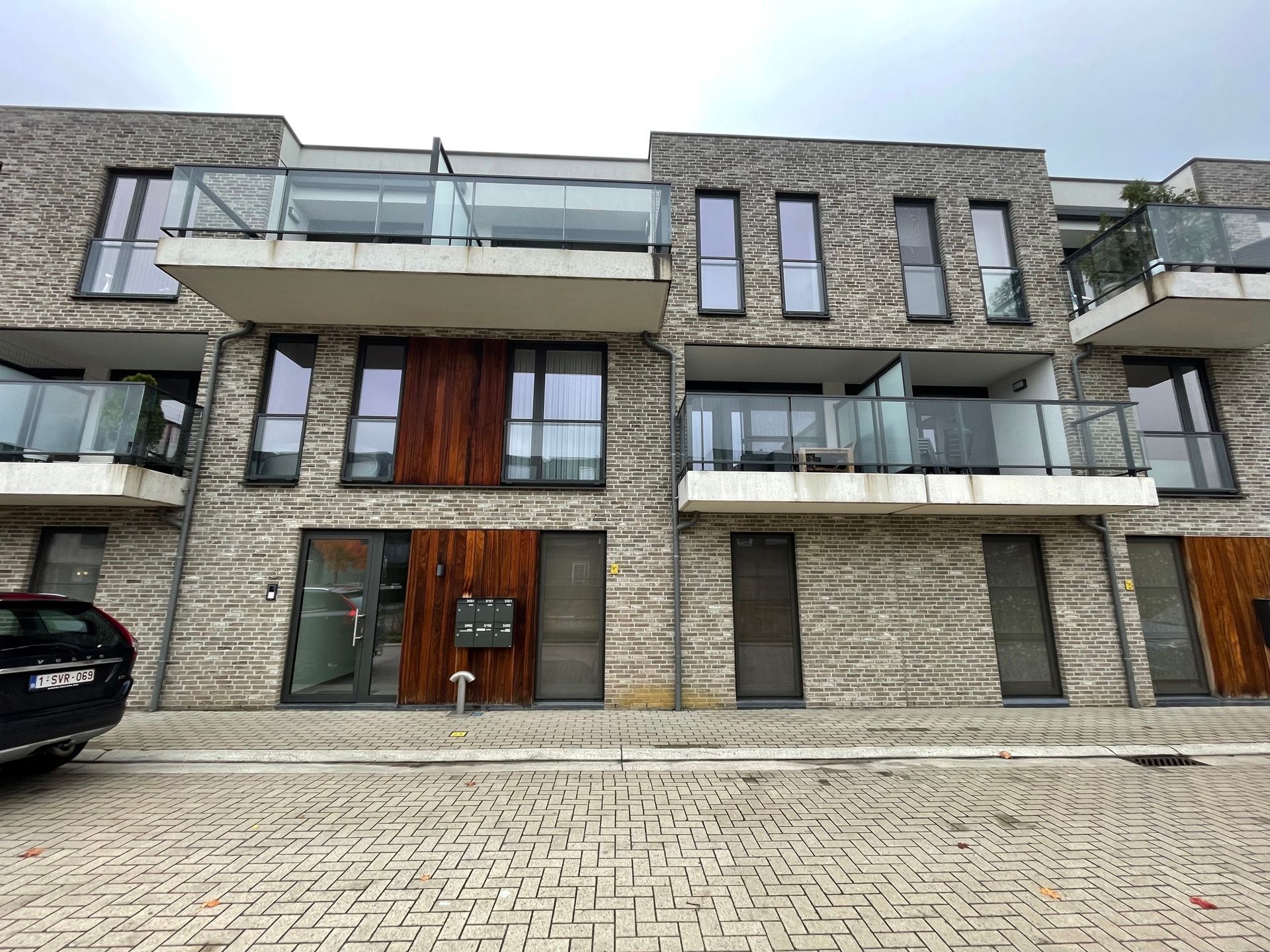 Energiezuinig gelijkvloers appartement met tuin foto {{pictureIndex}}