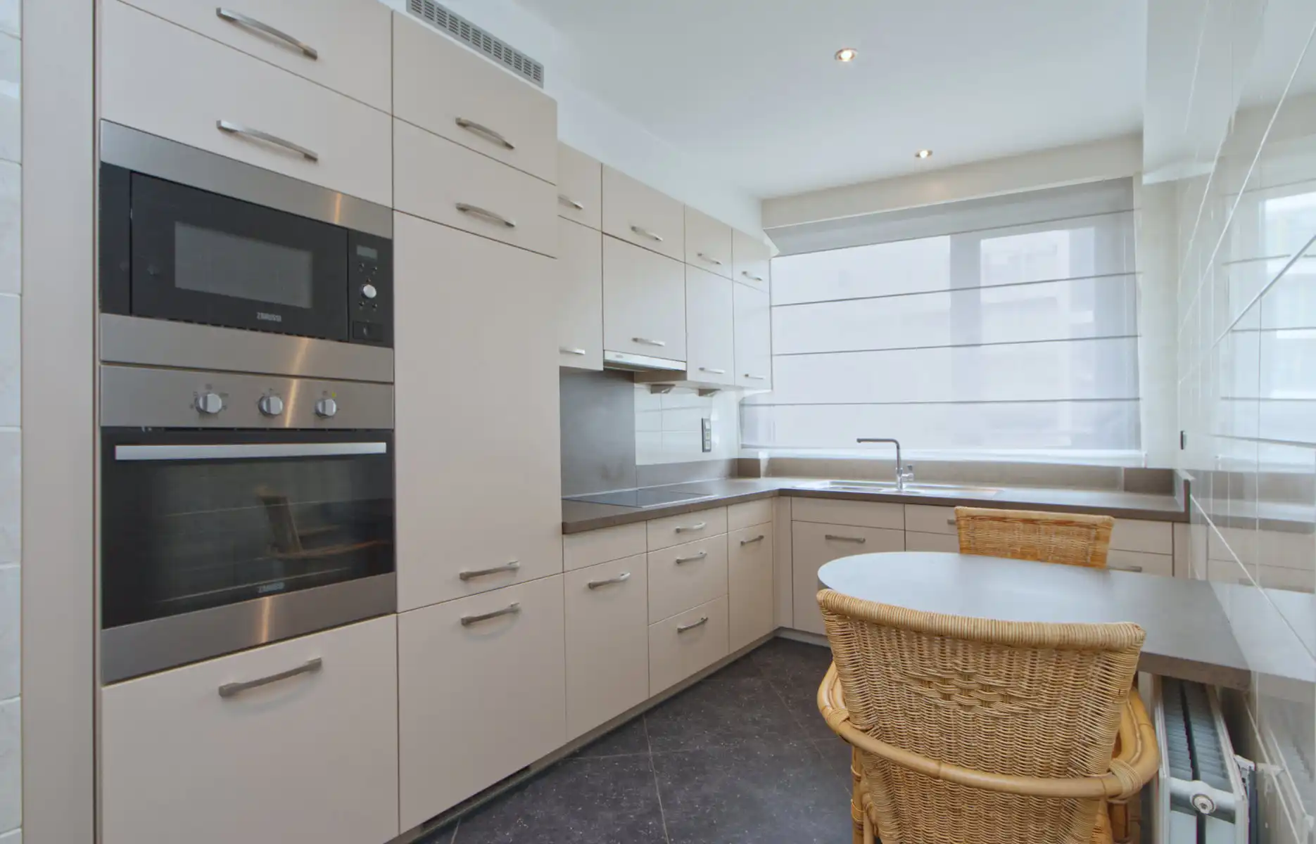 APP - 2 tot 3 SLK - 2 TERRASSEN - GARAGEBOX - KELDER - LIFT foto 7