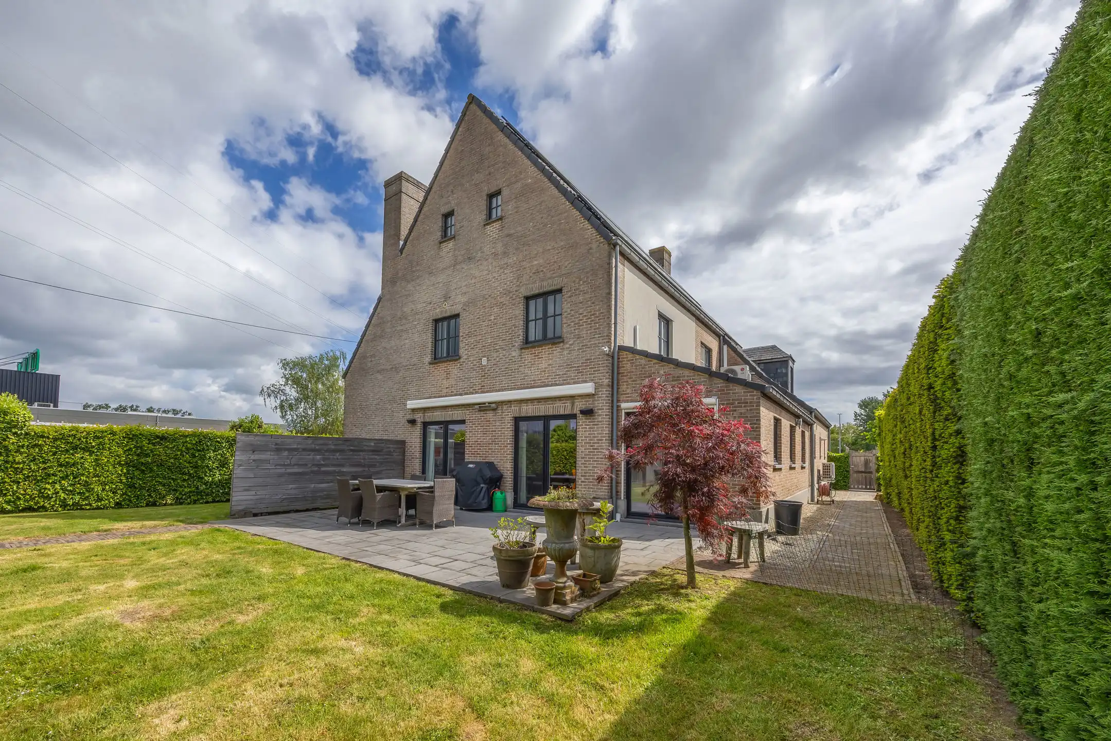 Instapklare villa met praktijkruimte  foto 18