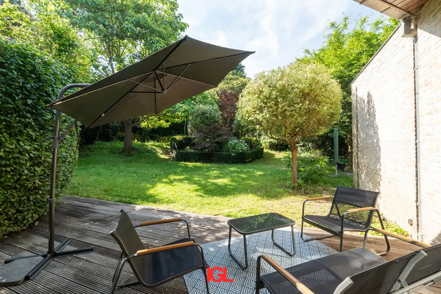 Luxueuze villa in residentiële wijk te huur foto 21