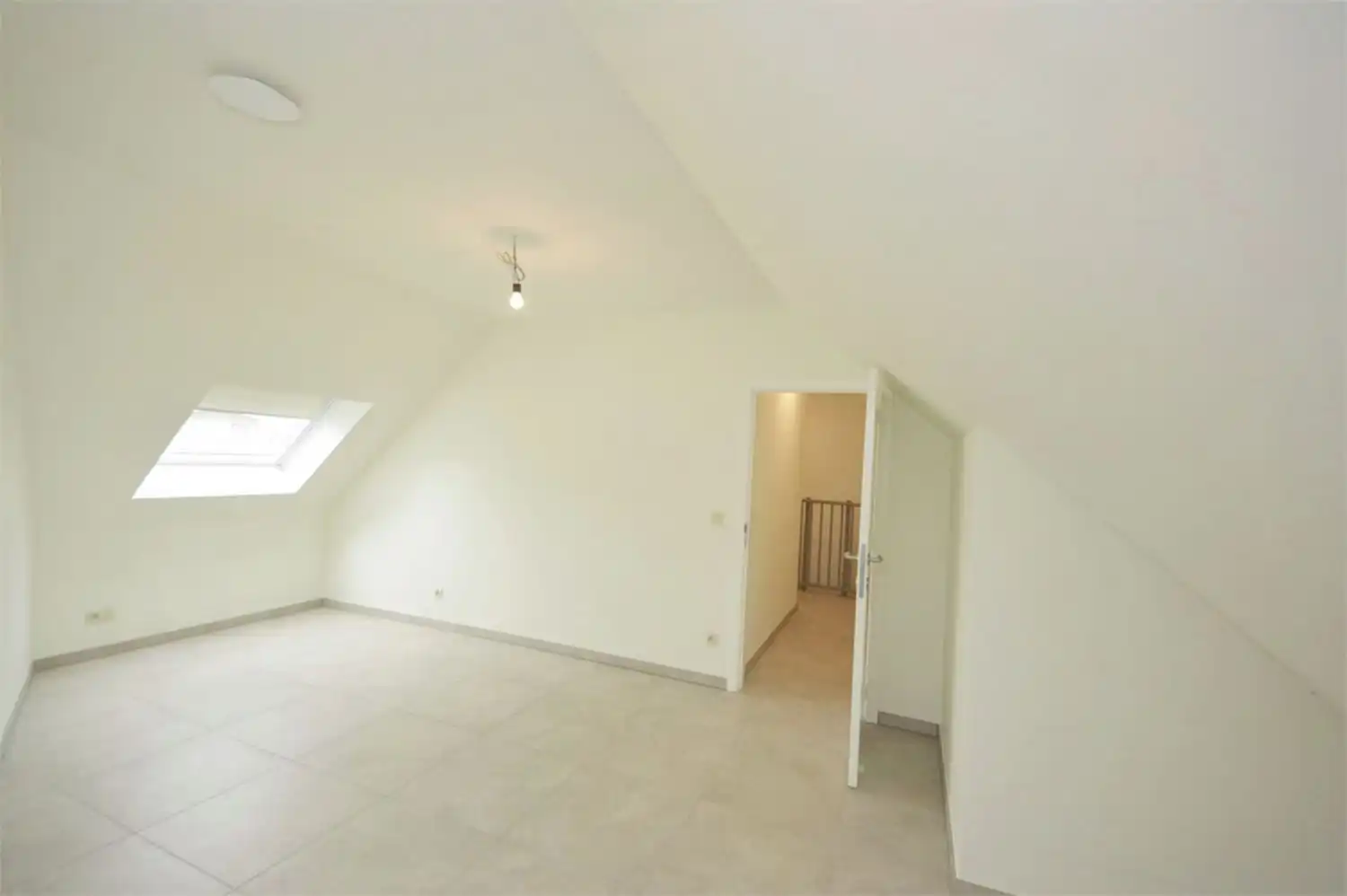 RECENT DUPLEX APP. 3 SLAAPKAMERS foto 14