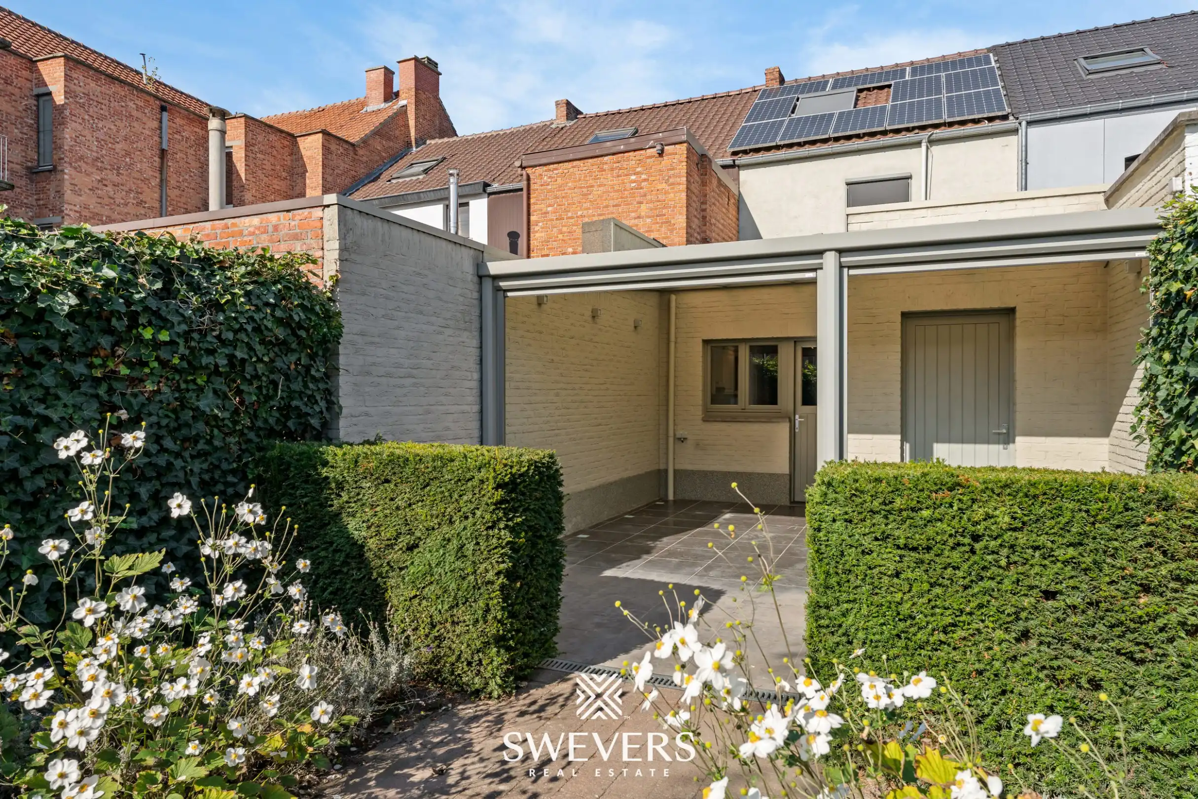 Instapklare rijwoning met tuin in Runkst foto 31