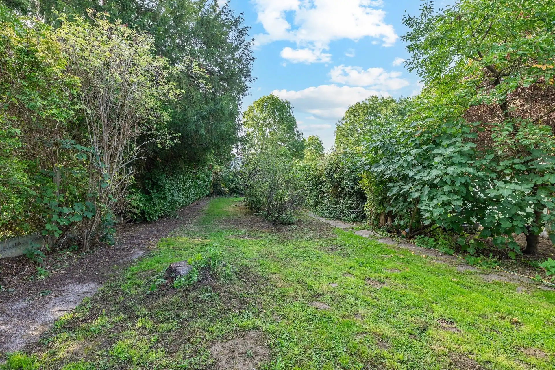 Karaktervol herenhuis met art-decoallure, ruime magazijnen en zuidgerichte tuin  foto 35