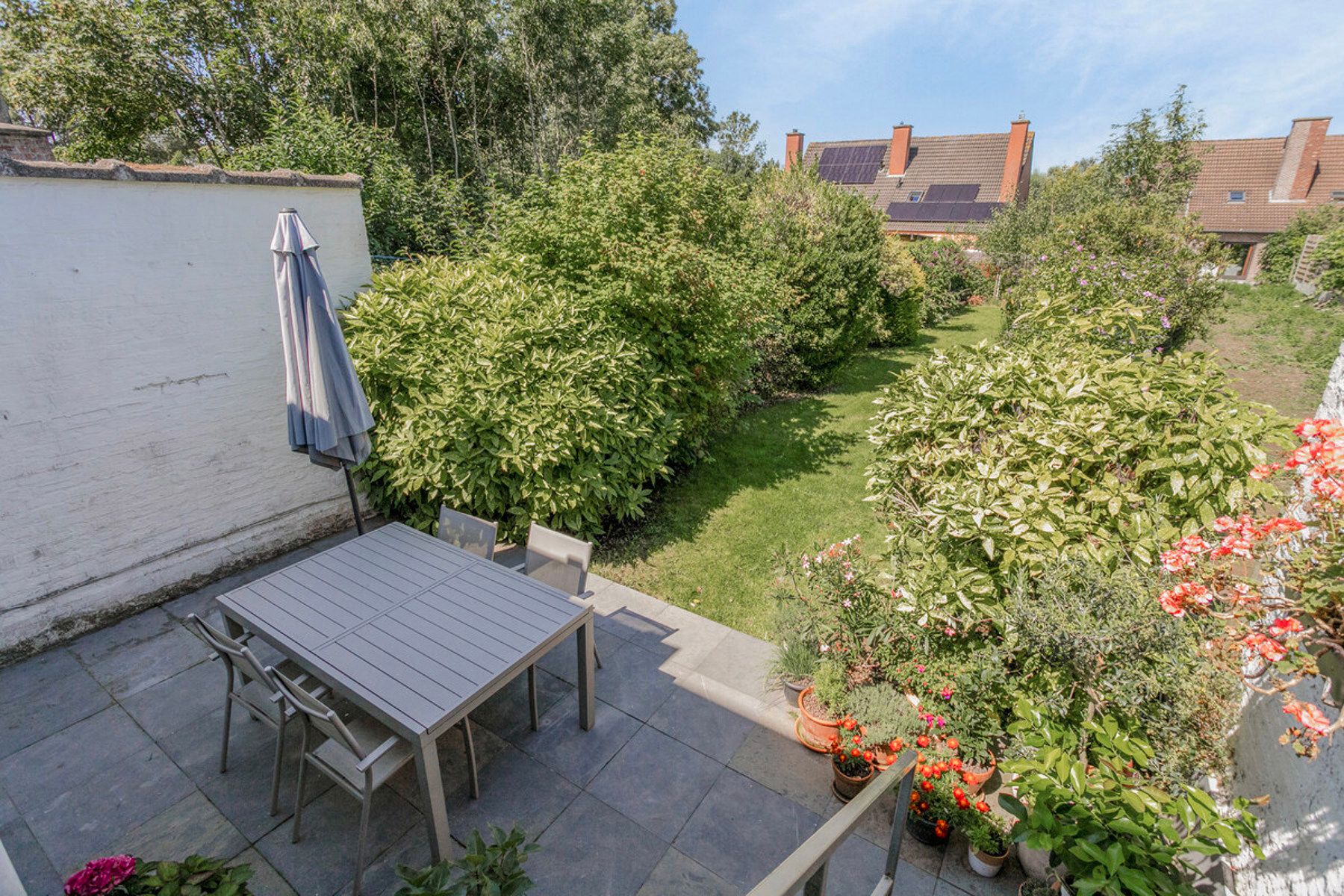 Mooie burgerwoning met tuin ! foto 29