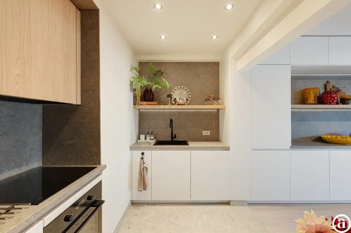 Instapklaar 3-slaapkamerappartement in het centrum van Knokke. foto 7