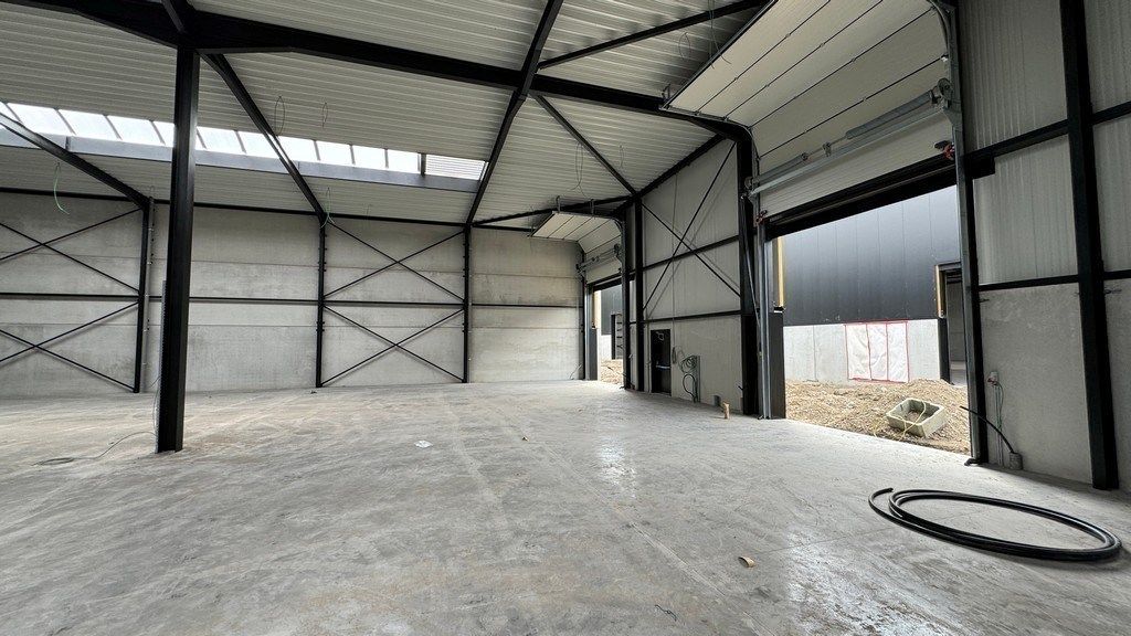 Nieuwbouw loods te huur in Buggenhout foto 9
