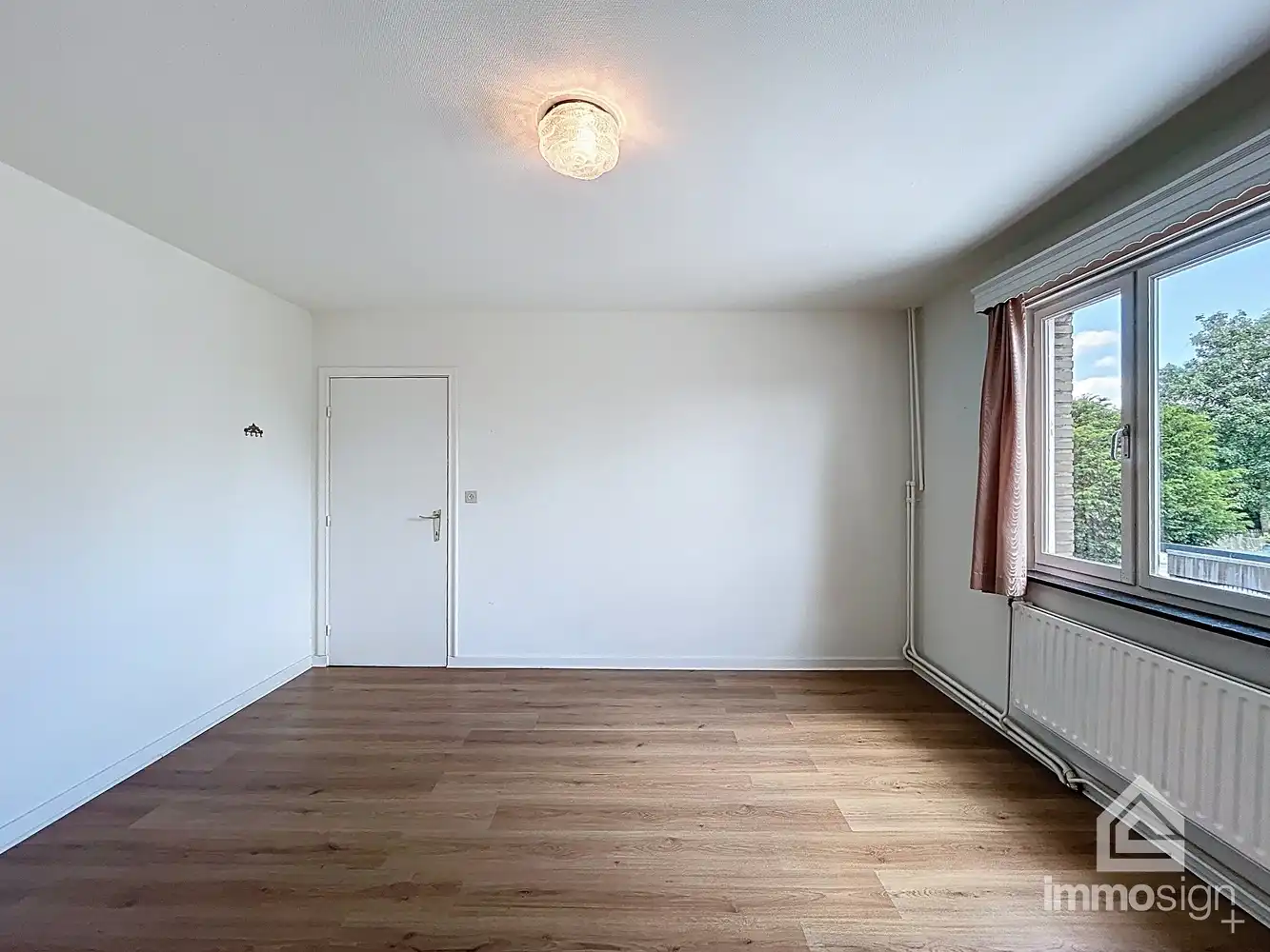 Charmante gezinswoning met potentieel op ruim hoekperceel in hartje Eksel foto 27