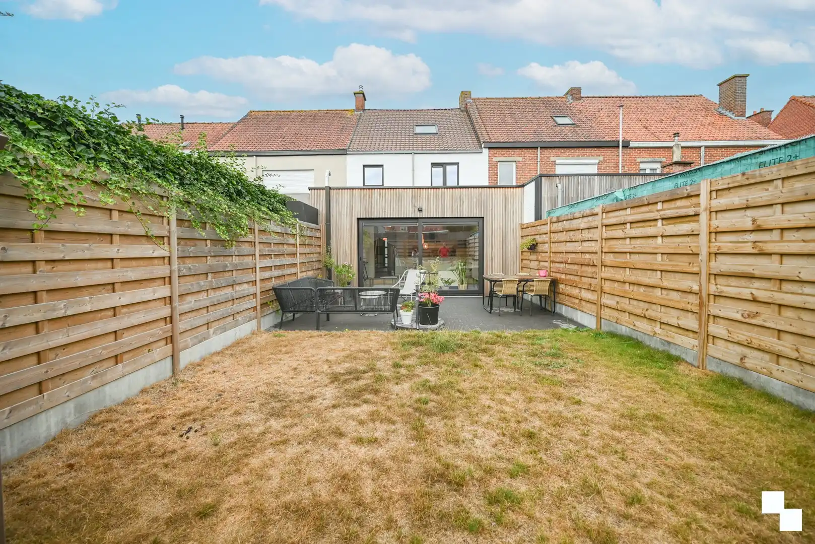 Rustig gelegen, instapklare gezinswoning met drie slaapkamers te Izegem foto 21