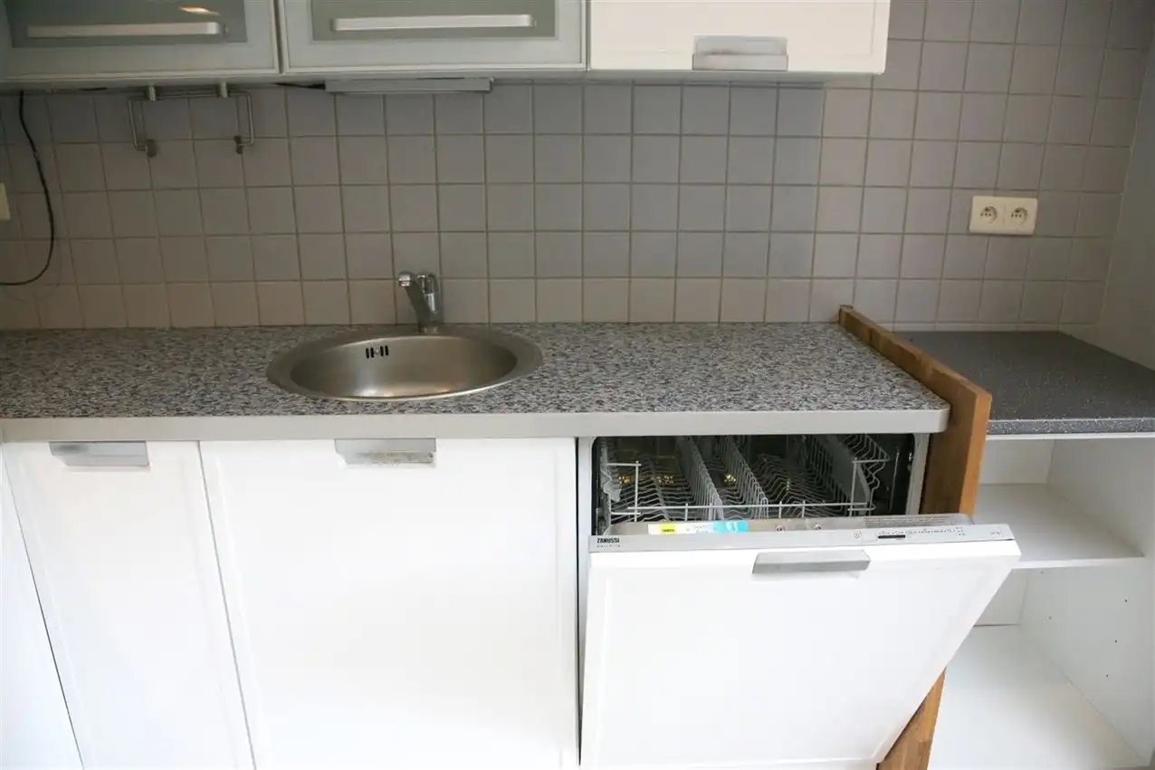 Zeer rustig gelegen gelijkvloerse woning met 3 slpk. foto 13