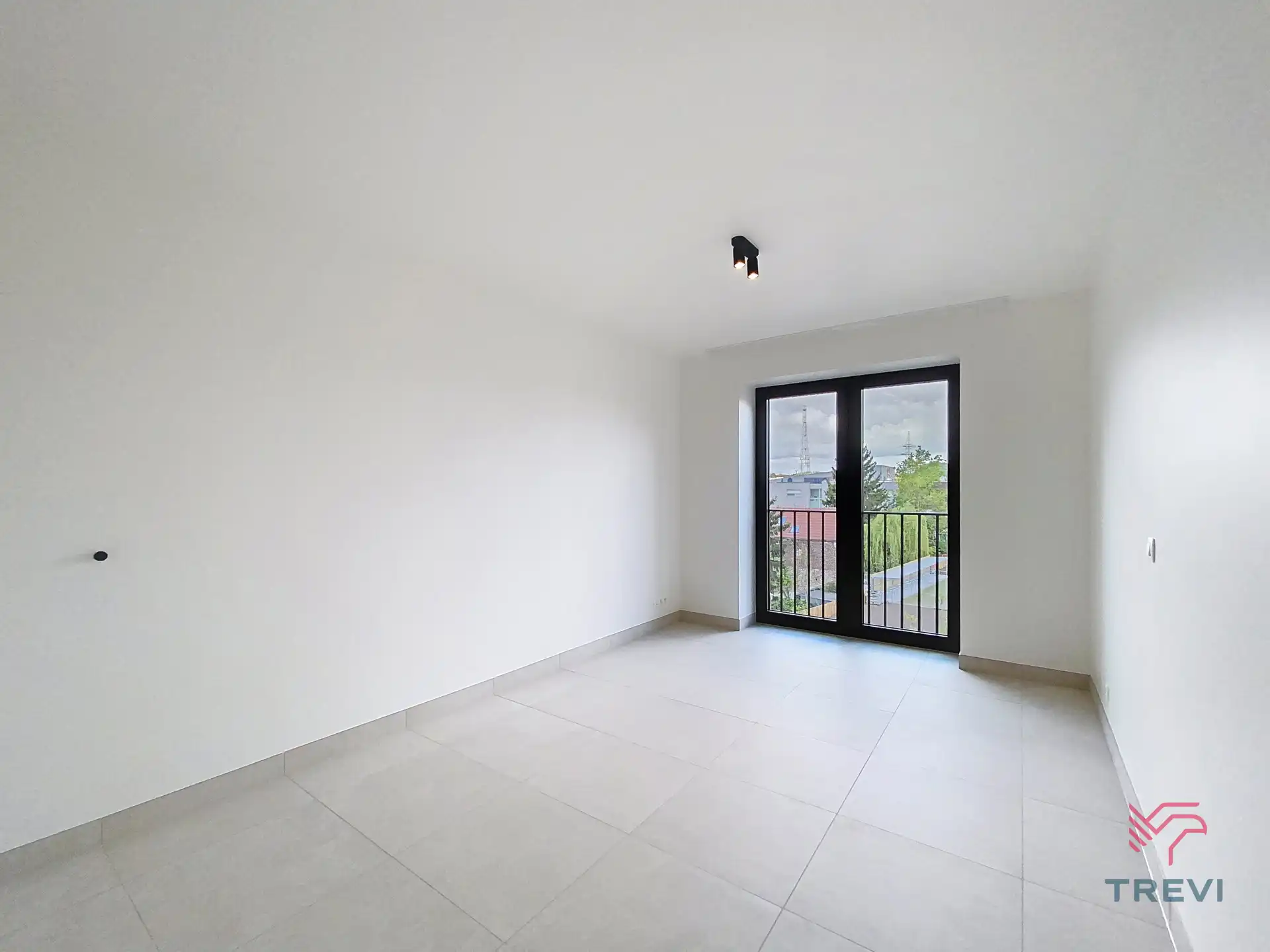 Nieuw appartement met 2 slaapkamers in een ideale omgeving foto 13