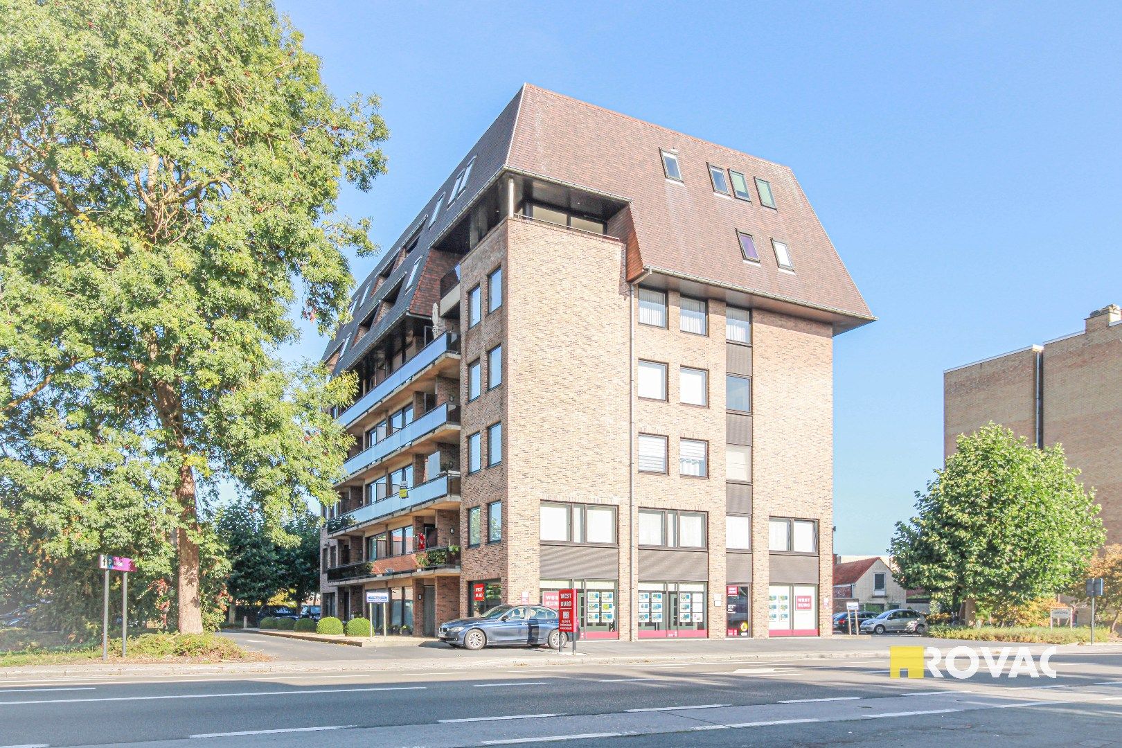 Appartement met private autostandplaats! foto 17