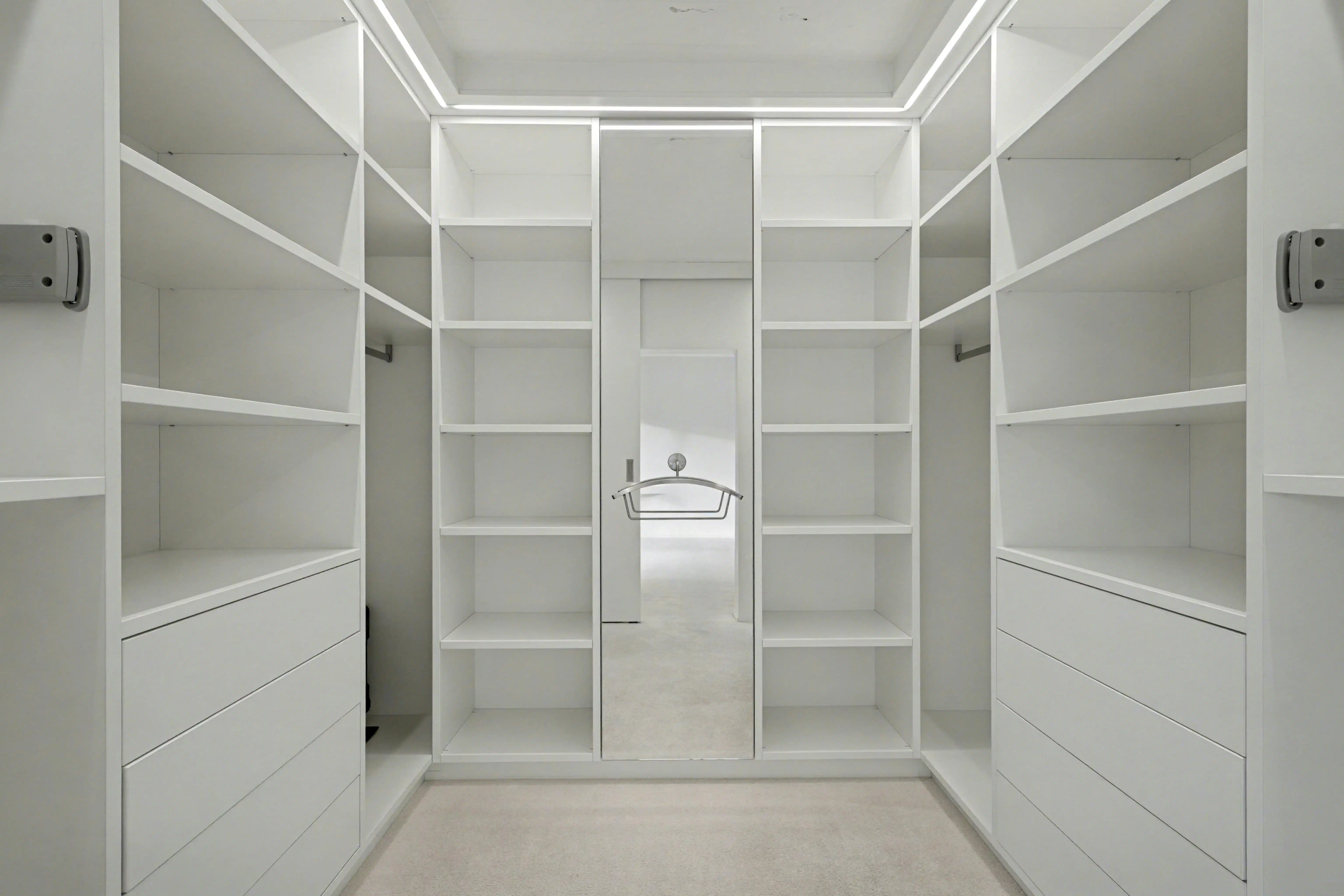 Exclusief duplex-penthouse met adembenemend terras in hartje Hasselt foto 19