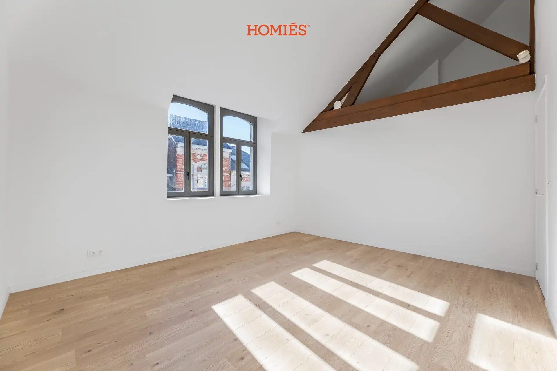 Luxe duplex met 2 slaapkamers aan de Grote Markt foto 11