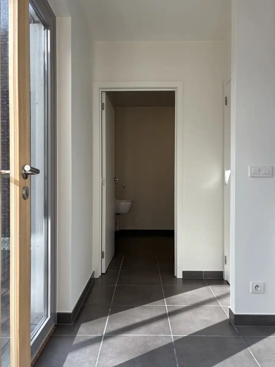 Moderne woning met ruime stadstuin foto 5