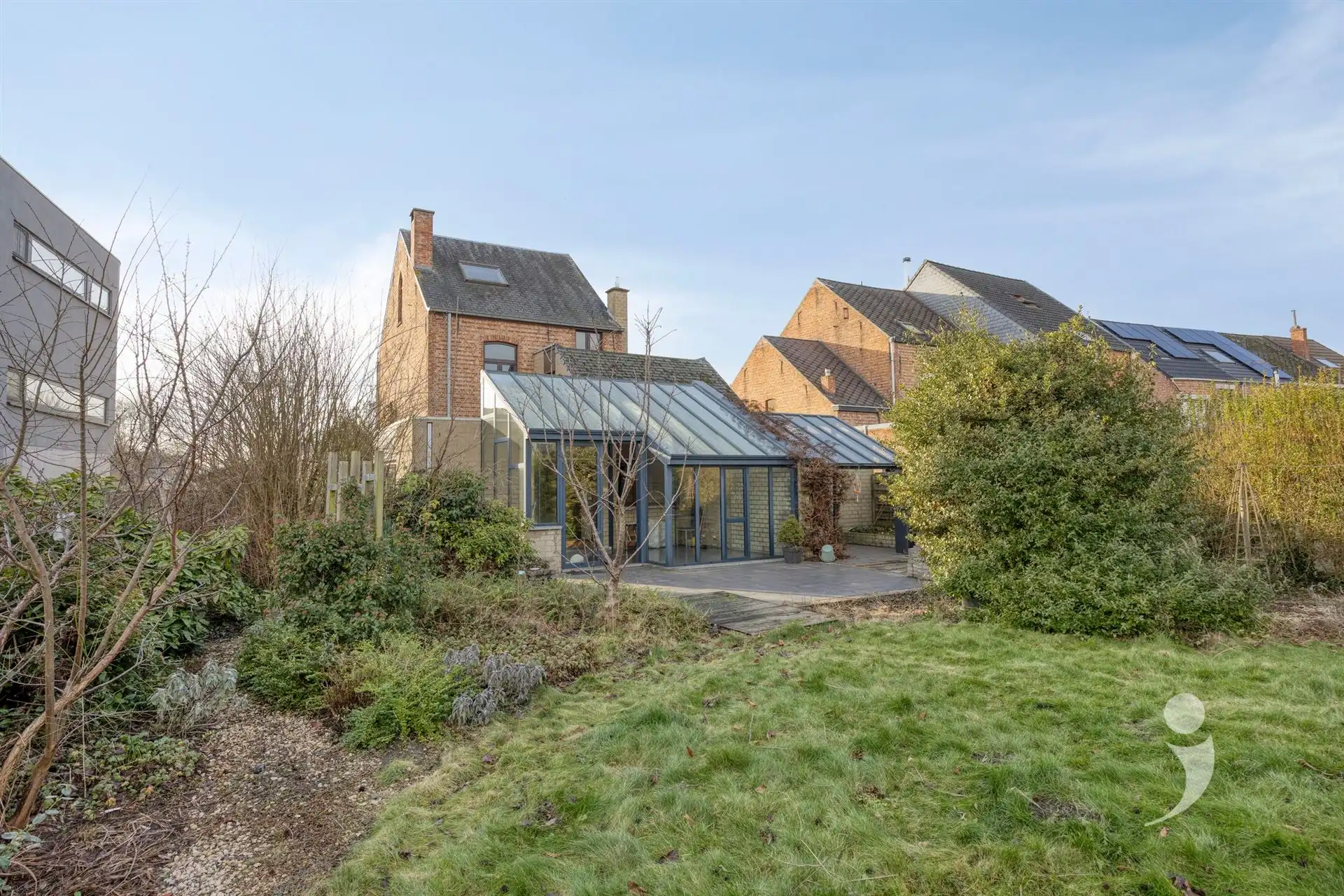 Karaktervolle architectenwoning met zonnige tuin van 10 are foto 40