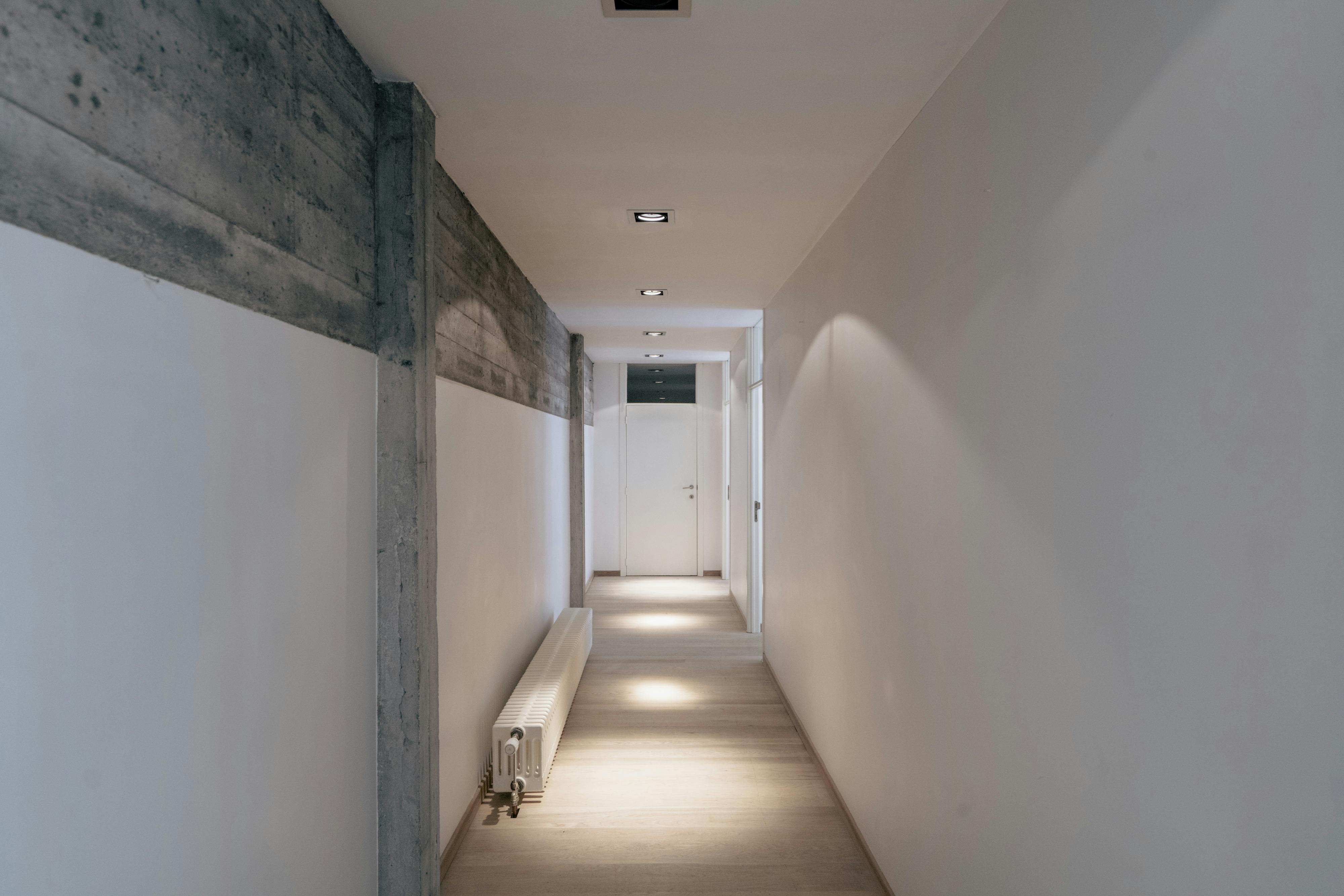 Exclusieve loftwoning met zwembad en loods te koop in Lauwe foto 21