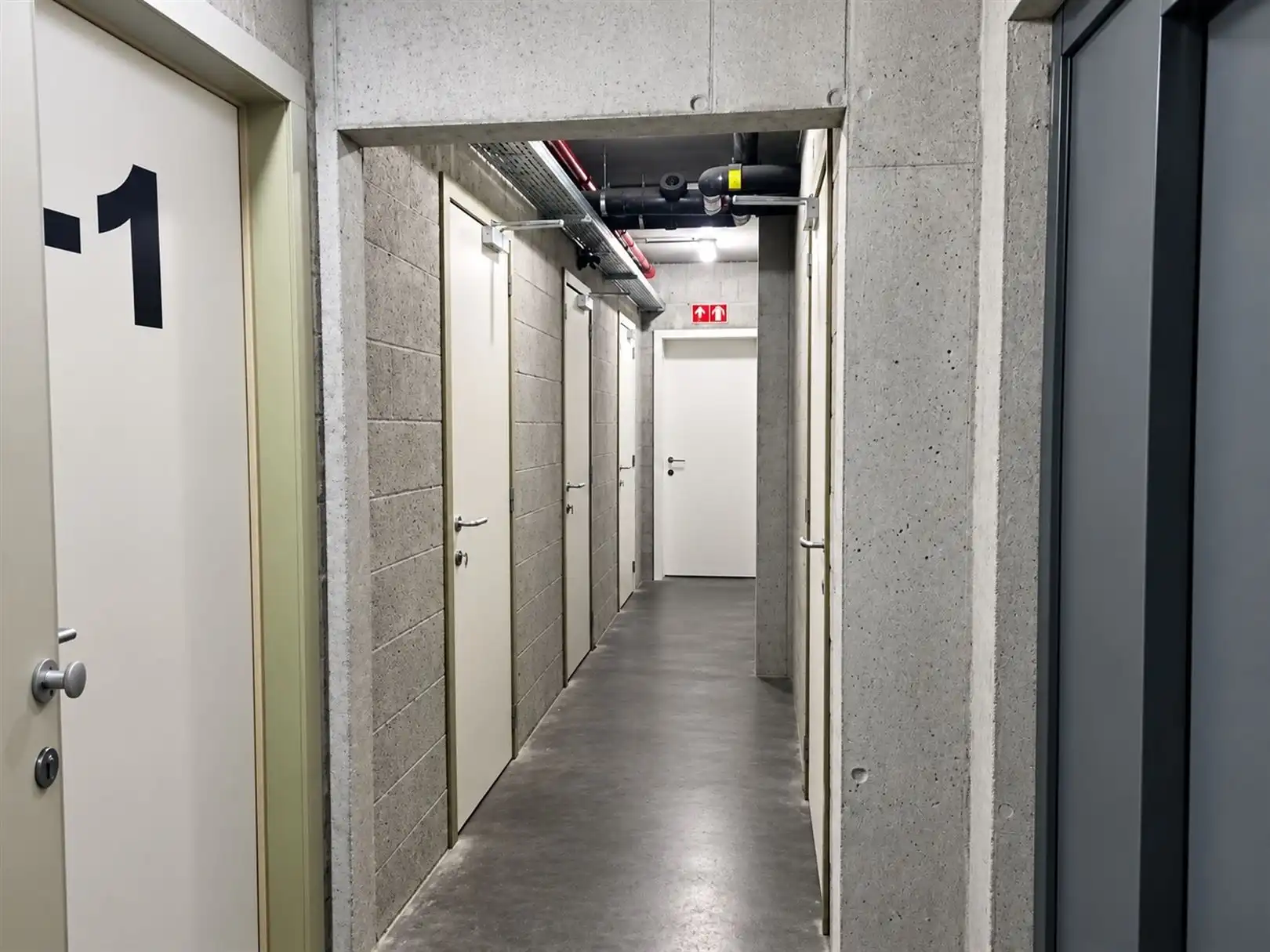 Appartement met 2 slaapkamers- 2 terrassen en ondergrondse autostaanplaats en berging foto 14