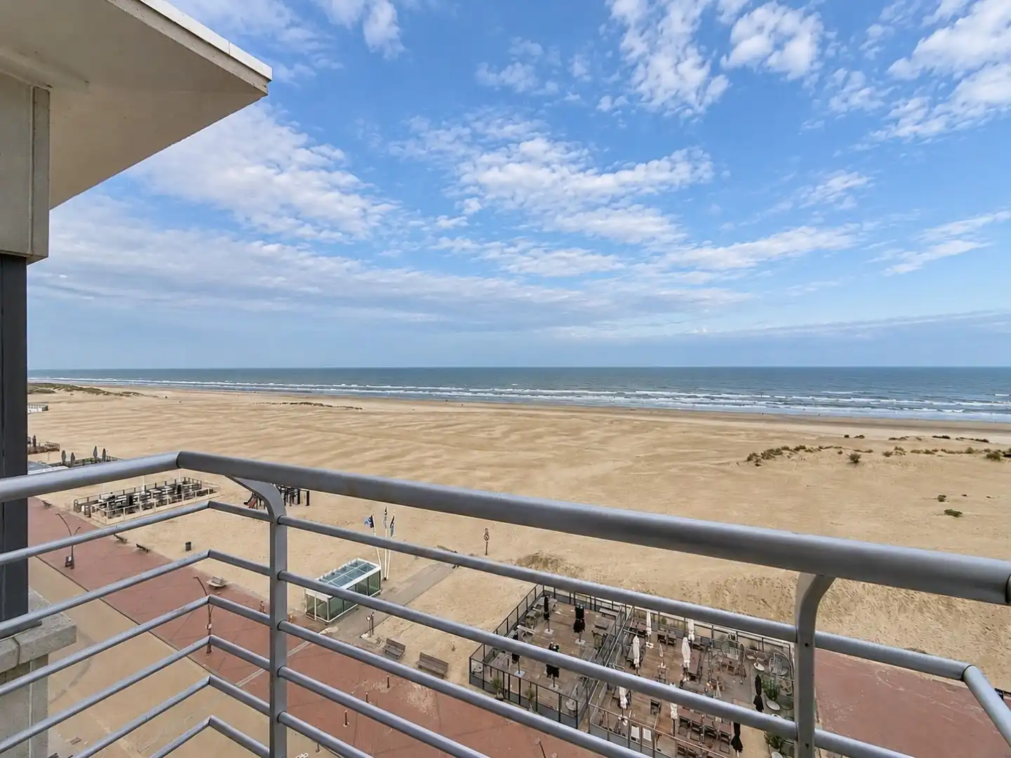 Appartement te koop Zeedijk 492/0701 - 8670 Oostduinkerke