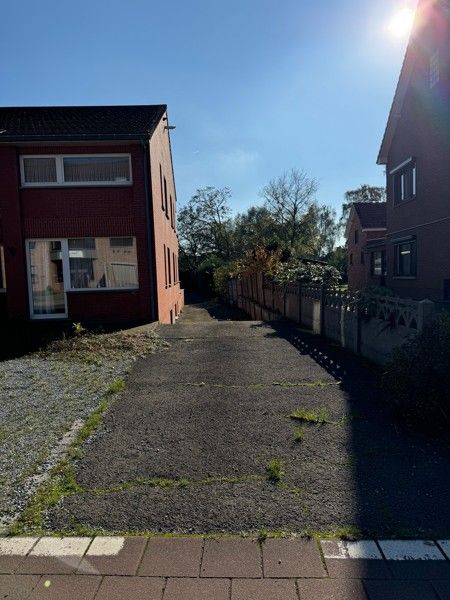 Projectgrond voor 2 halfopen woningen. foto 4