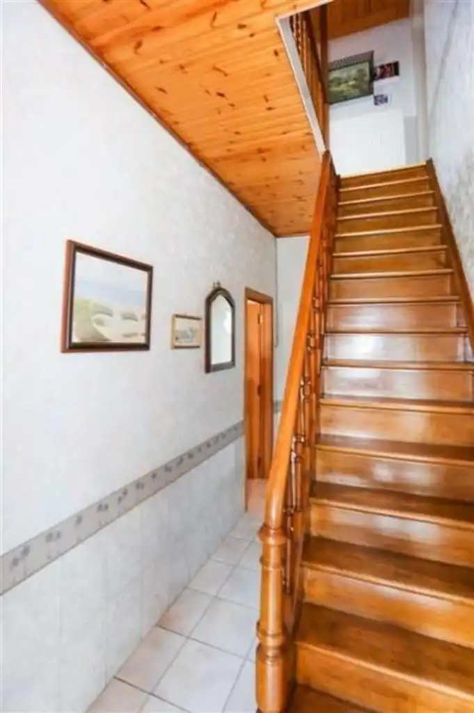 Te koop: te renoveren rijwoning op toplocatie foto 26