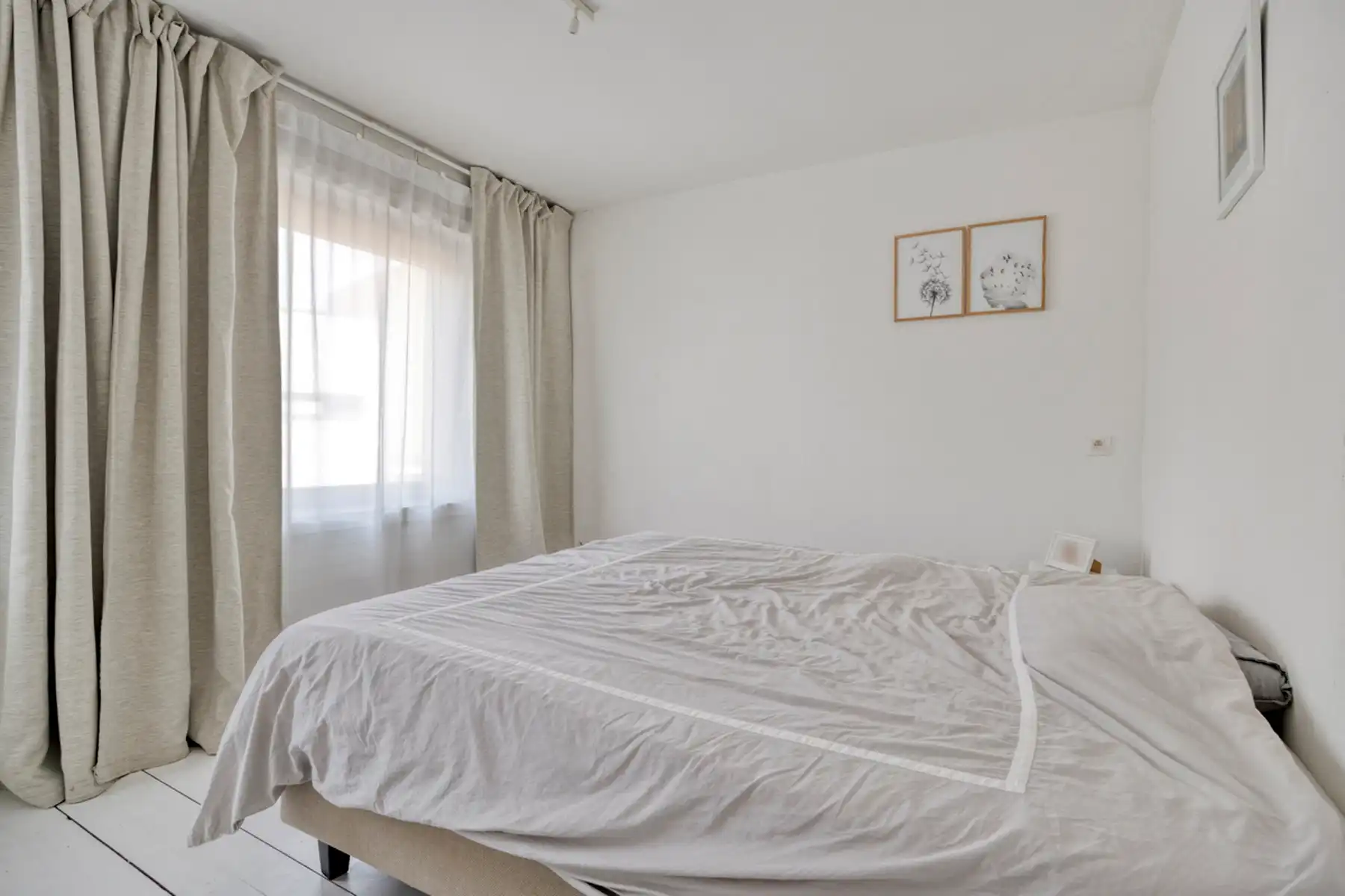 Instapklare, energiezuinige woning met commerciële mogelijkheden op topligging in Merchtem! foto 18