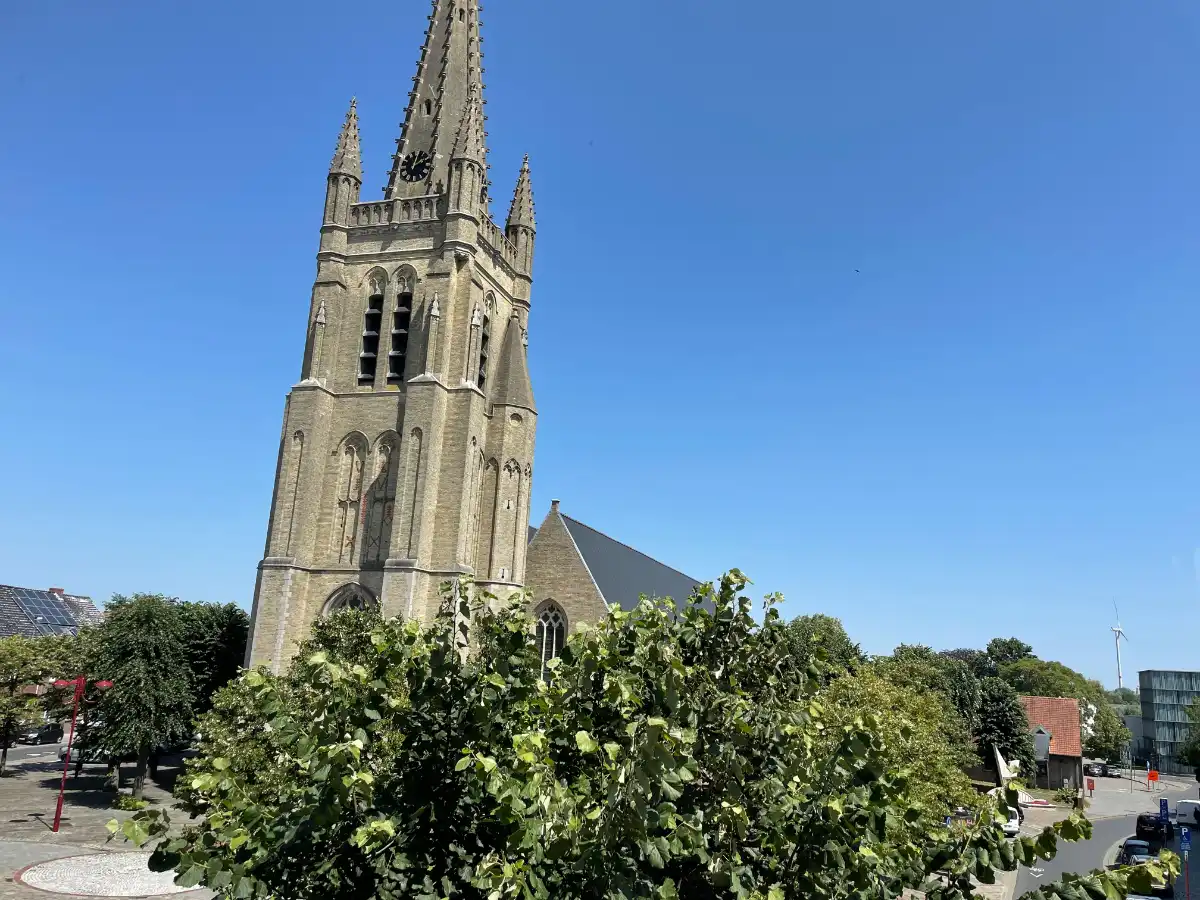 TWEE SLAAPKAMER HOEKAPPARTEMENT + GARAGE centrum Rumbeke foto 7