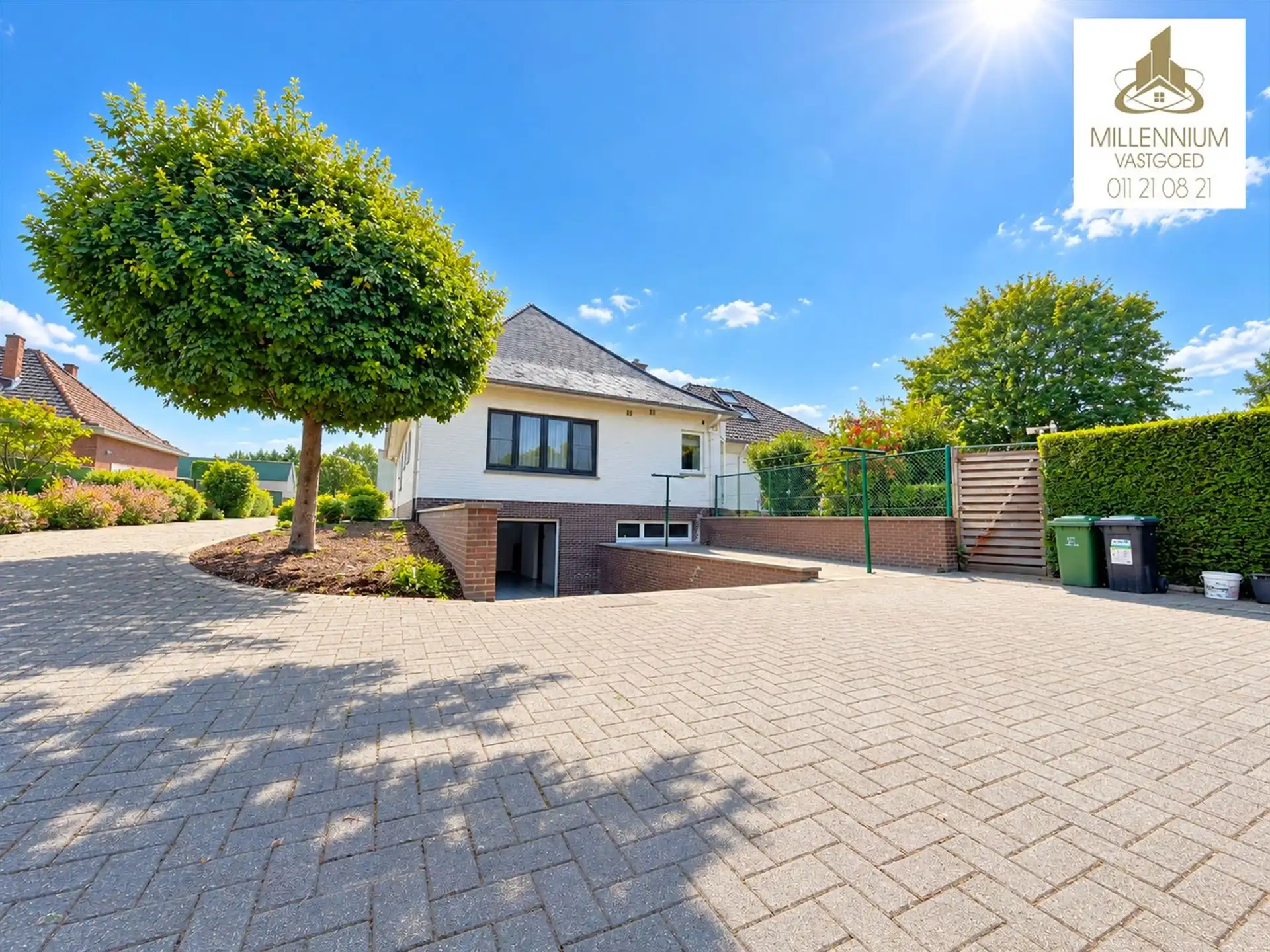 Royale villa met 4 slpk Diepenbeek foto 37