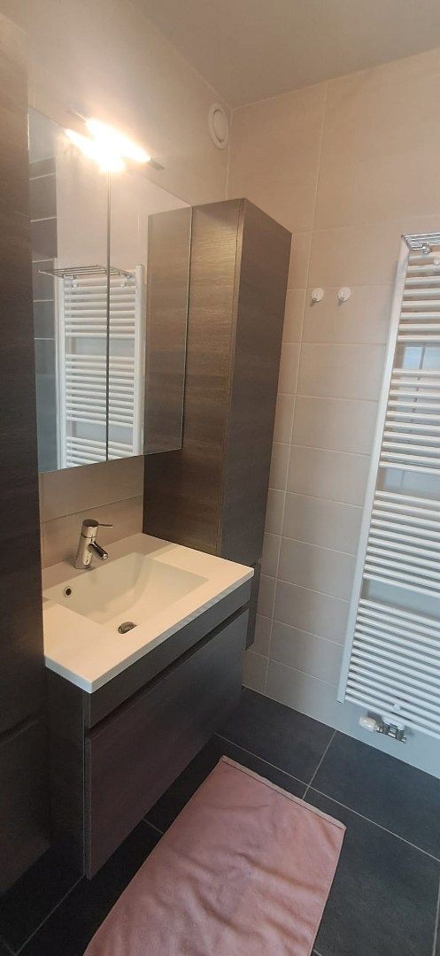 PRACHTIG NIEUWBOUWAPPARTEMENT TE HUUR OP 100 M. VAN DE ZEEDIJK foto 8