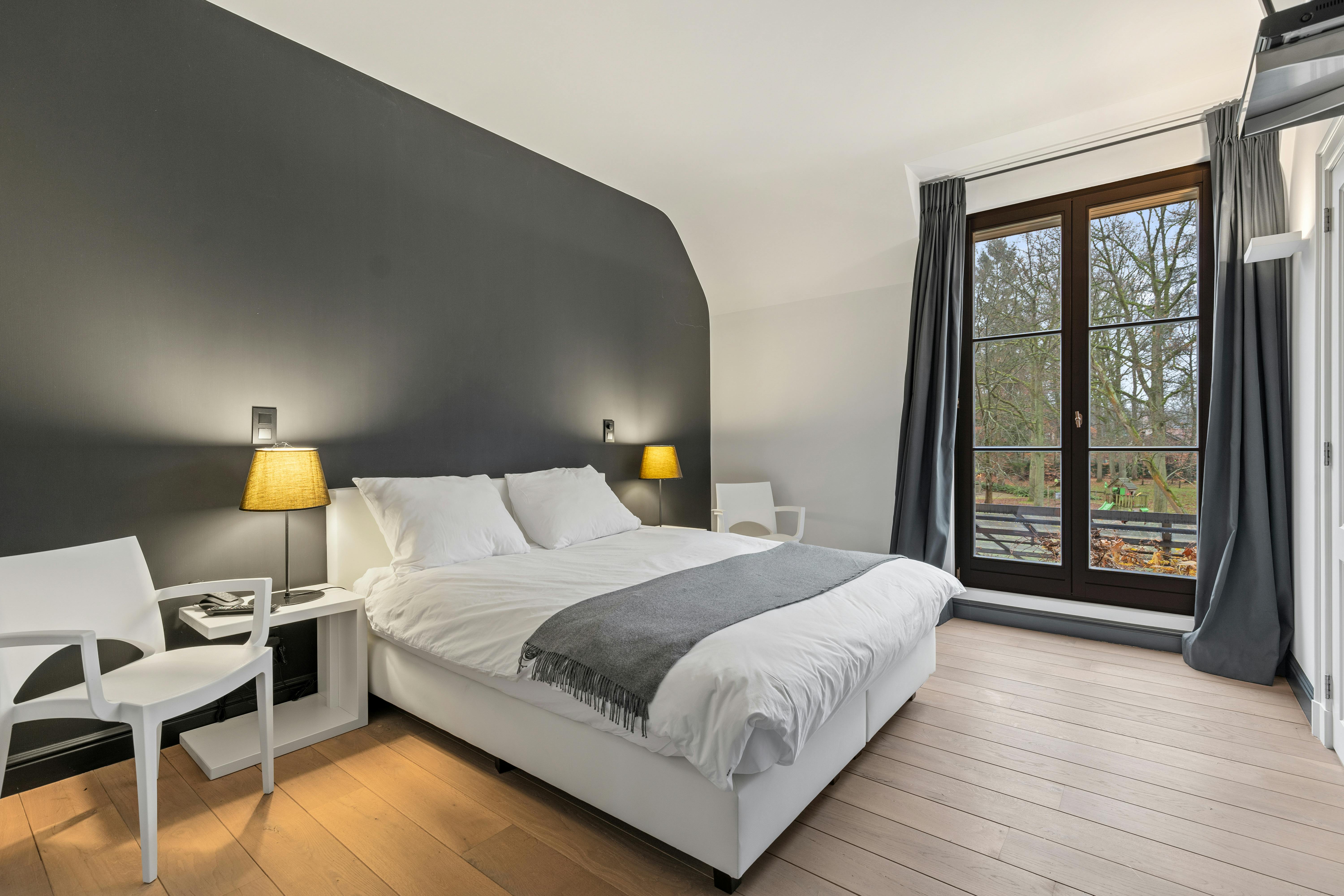 Riante Villa te Schilde met twee extra villagronden ov. foto 14