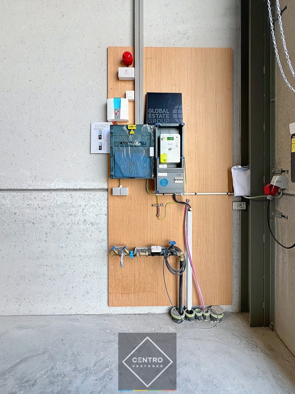 Nieuwbouw KMO-unit (± 225m²) met 3 parkeerplaatsen op bedrijventerrein "Het Stoomtuig". Vlotte verbinding Ring Roeselare/E403 ! foto 11